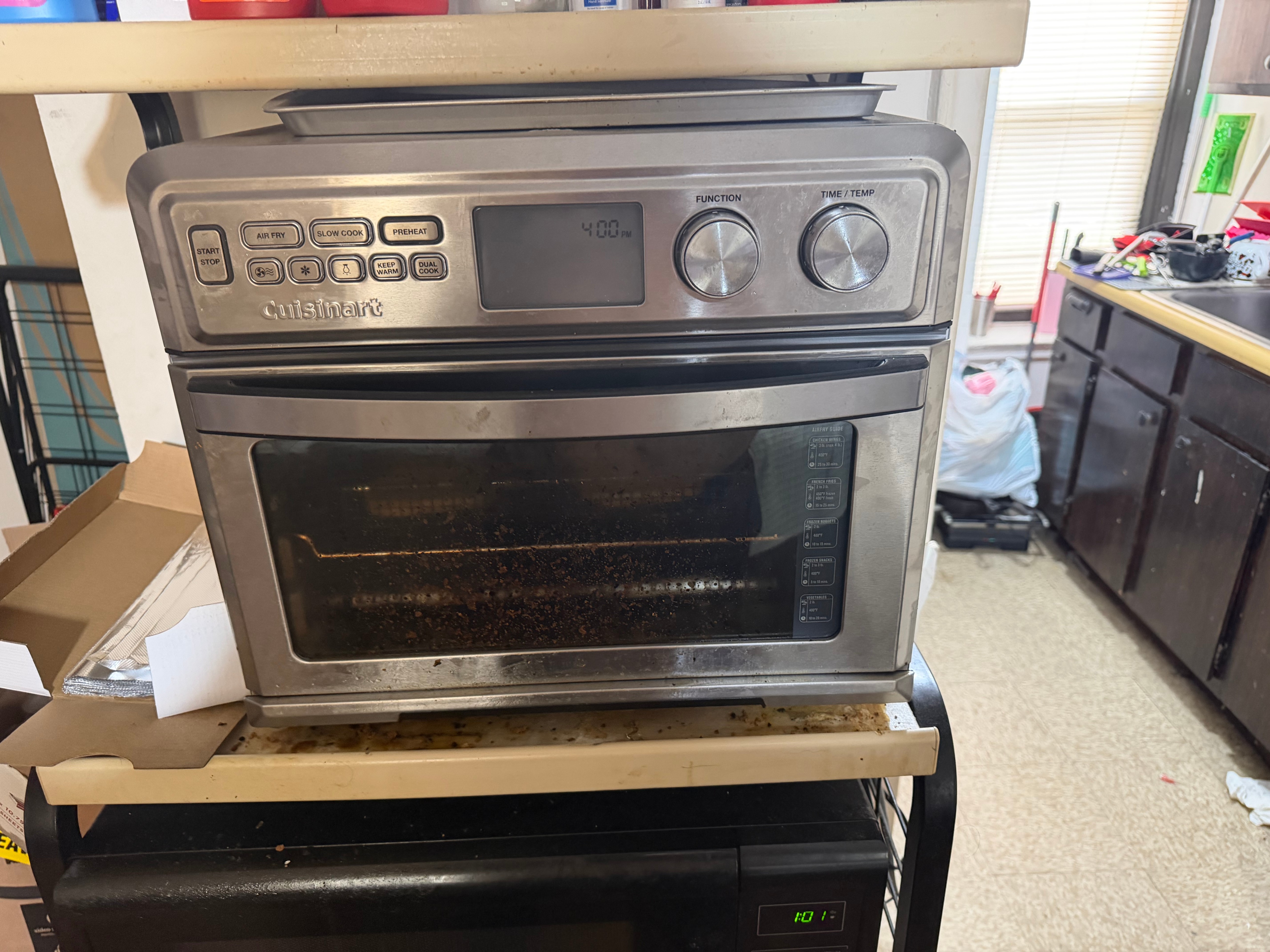 Move Out Sale Cuisinart TOA-95 1800 W Digital AirFryer Toaster