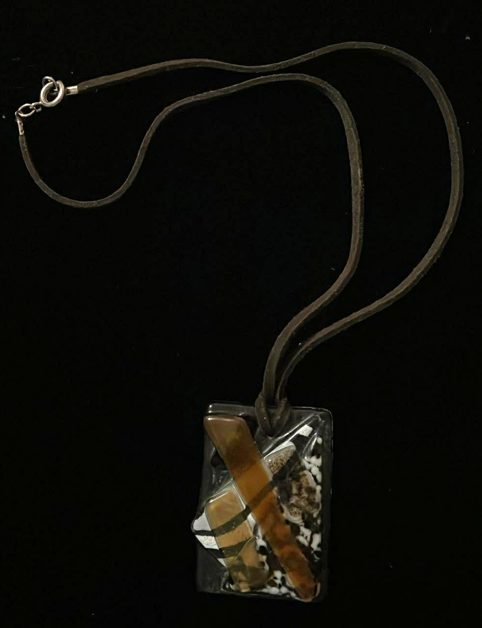 Necklace Square Glass - 17 Inches