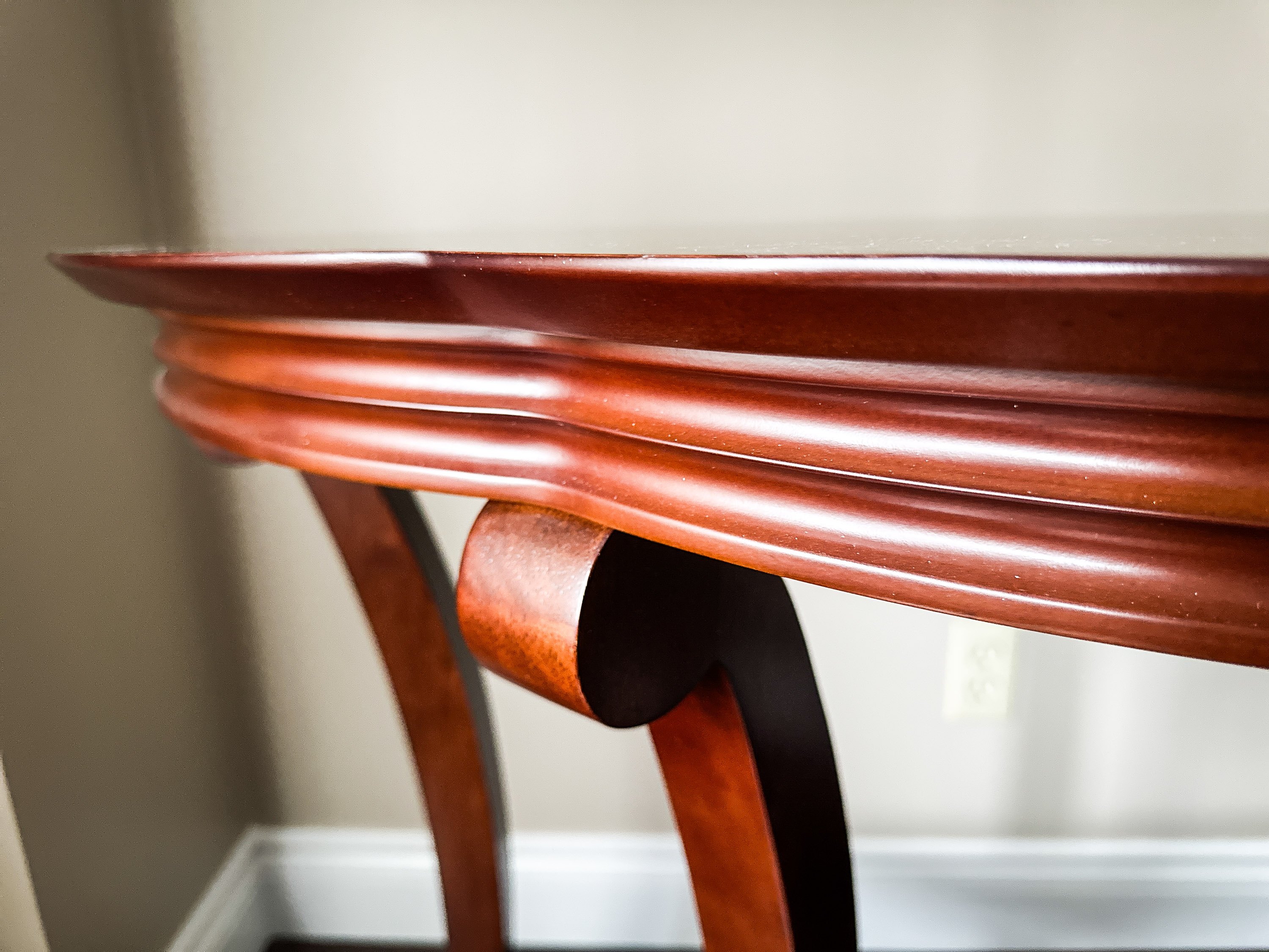 Soild Wood Round Coffee table + Half Moon Hallway Accent Table - photo 3
