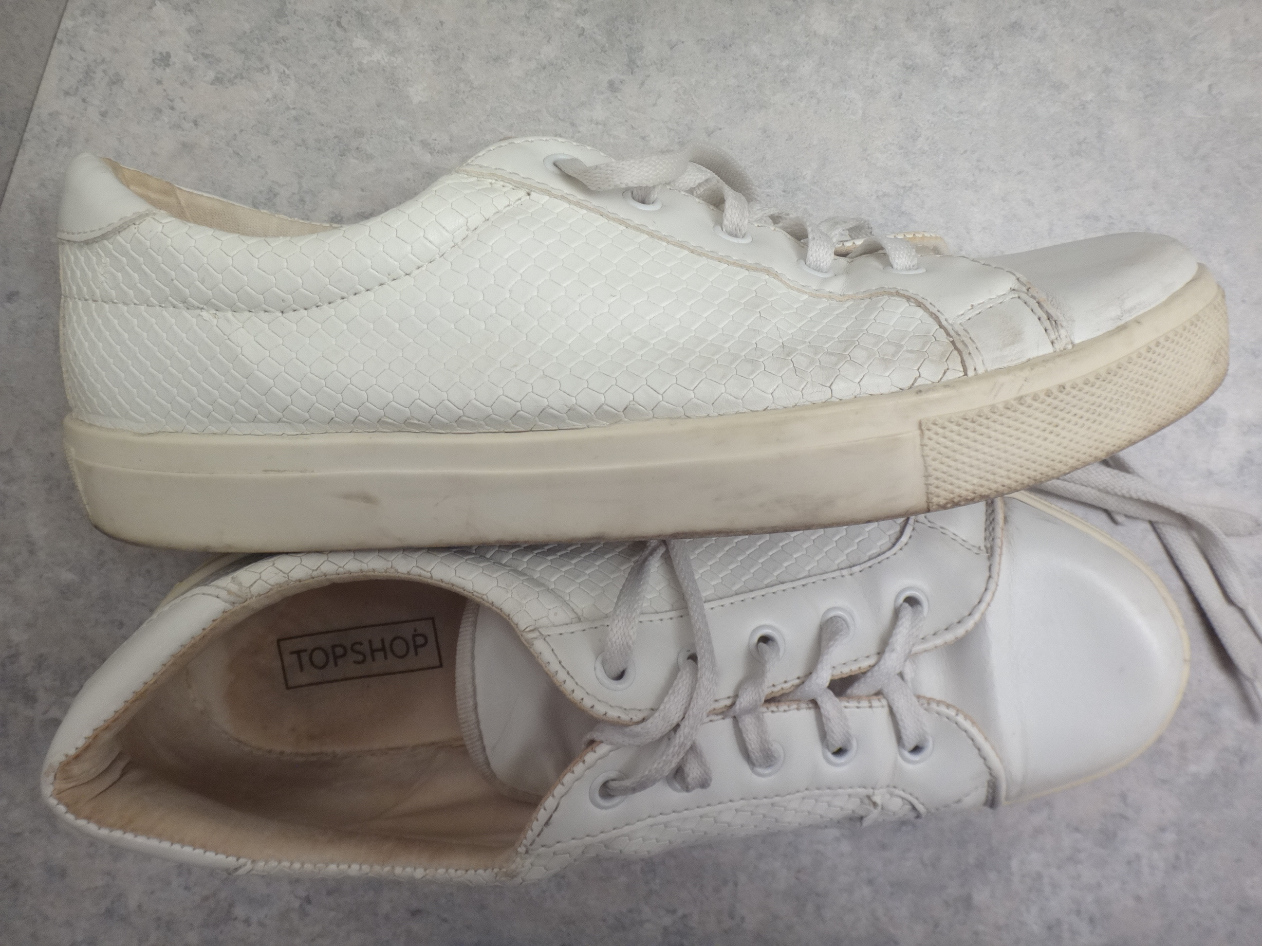 ✅♻️TOPSHOP Size 8 Snake Skin Effect Sneakers Made in Italy - photo 4