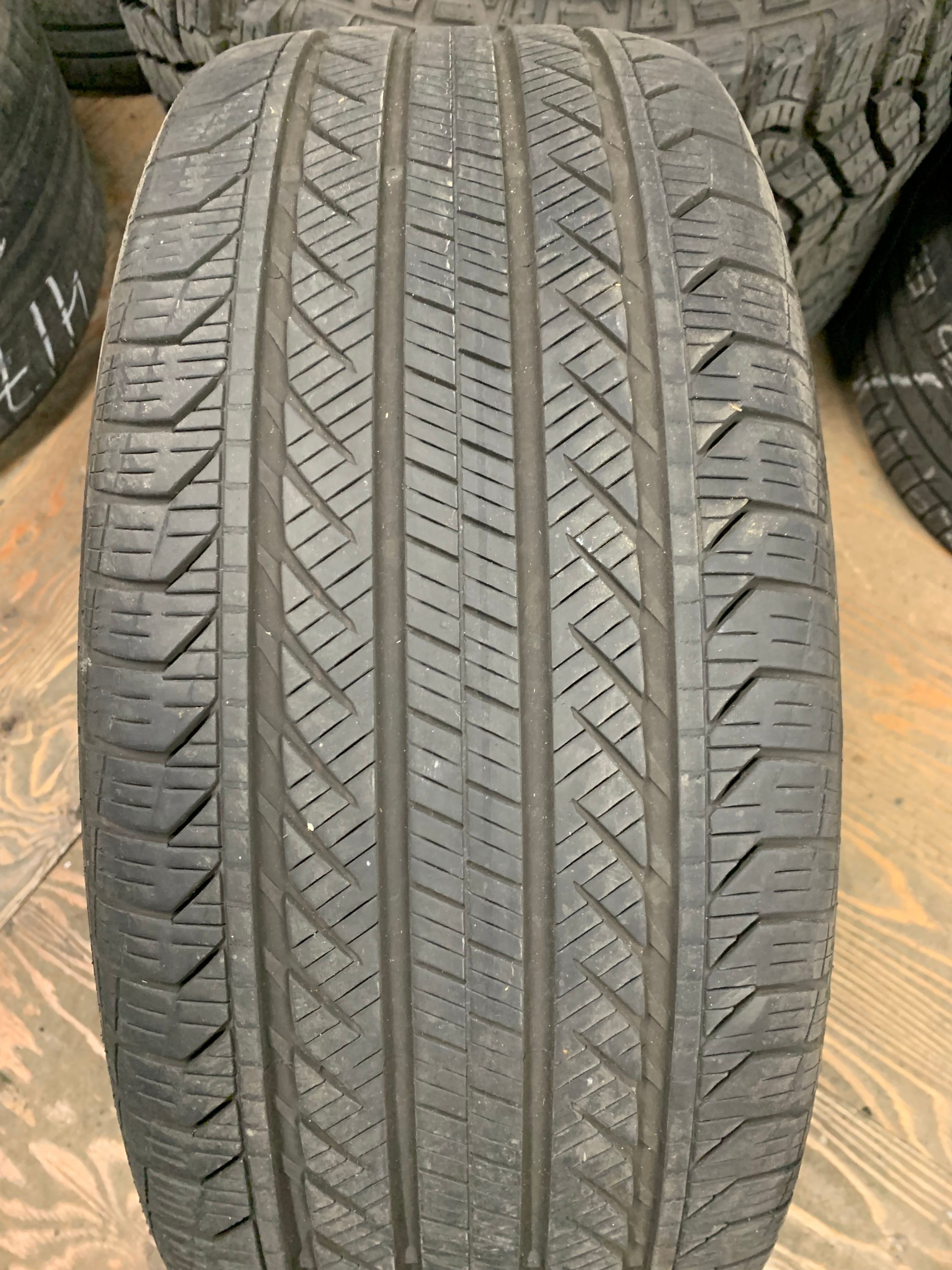 1 X single 245/45/19 Continental Pro contact GX with 75% tread
