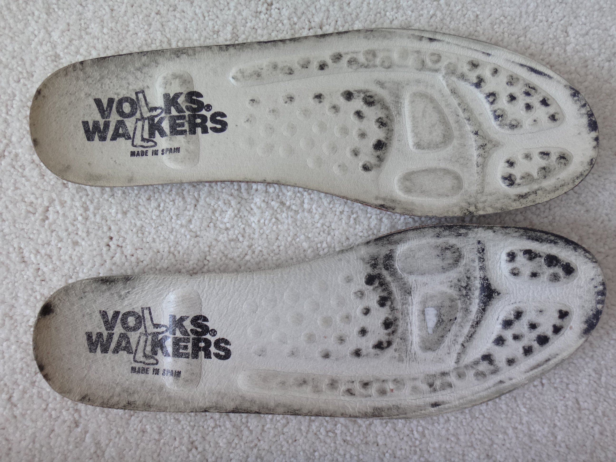 ✅♻️Size 8.5 / 41 VOLKS WALKERS White Shoes Insoles Made in Spain