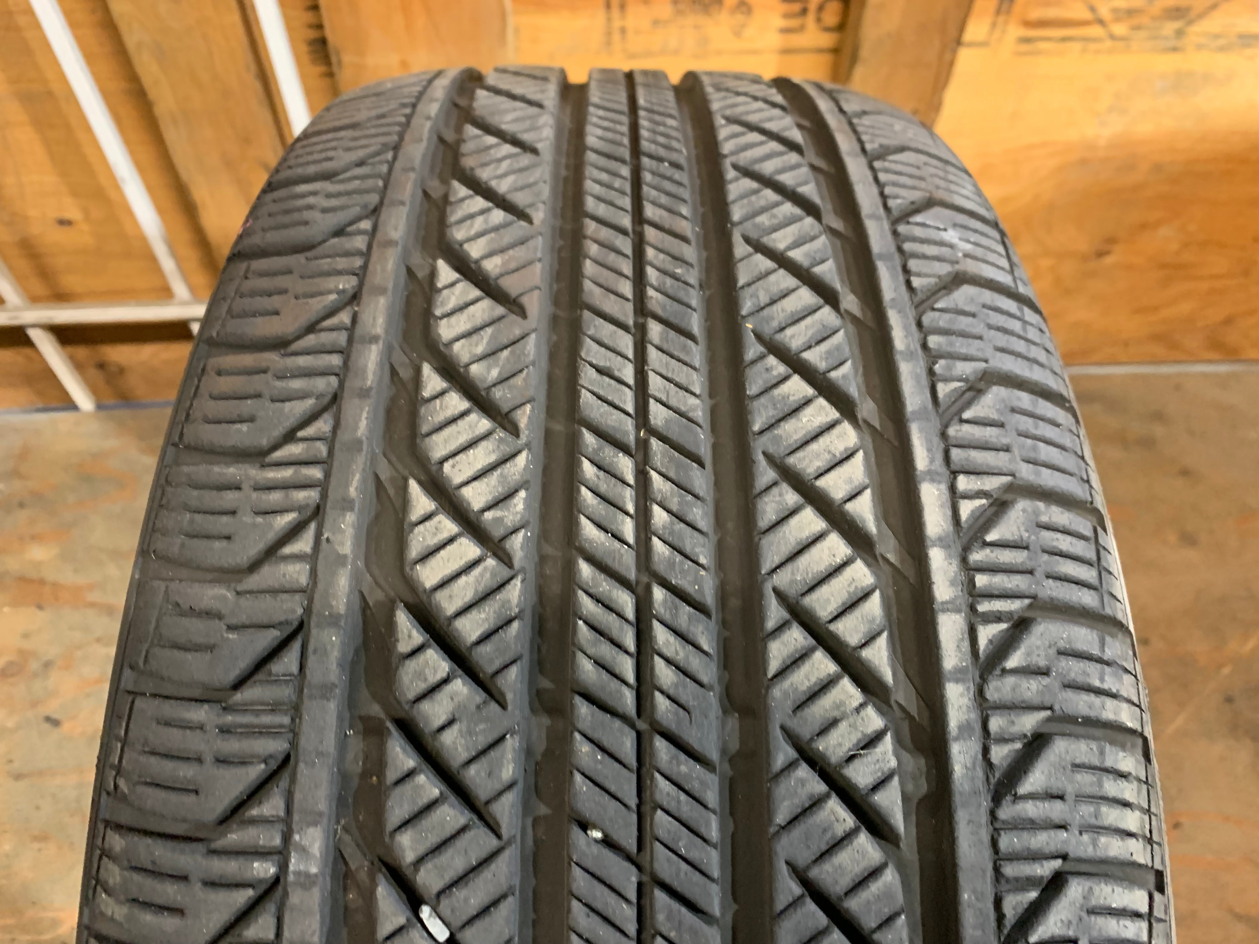 1 X single 245/40/19 Continental Pro contact GX SSR RFT 80% - photo 3
