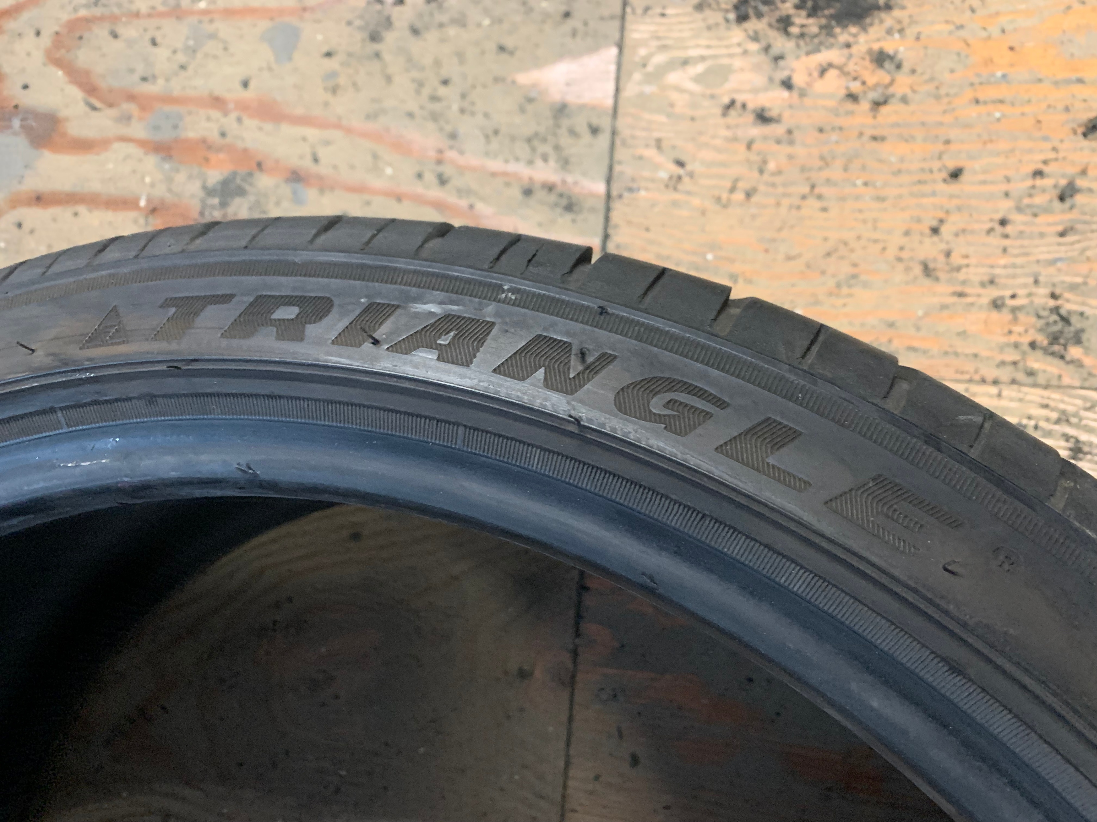 PAIR of 245/35/20 95Y M+S Triangle Sportex THS11 with 65% tread - photo 4