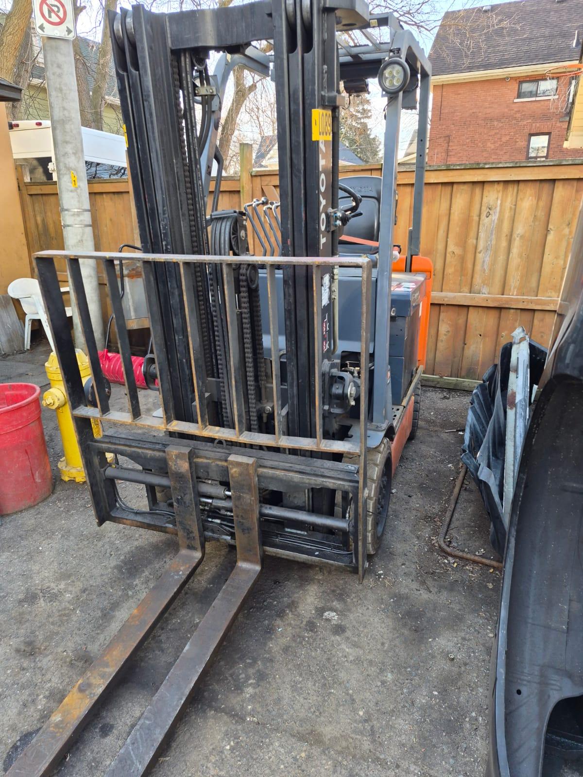 2019 Toyota Forklift L081 - photo 2