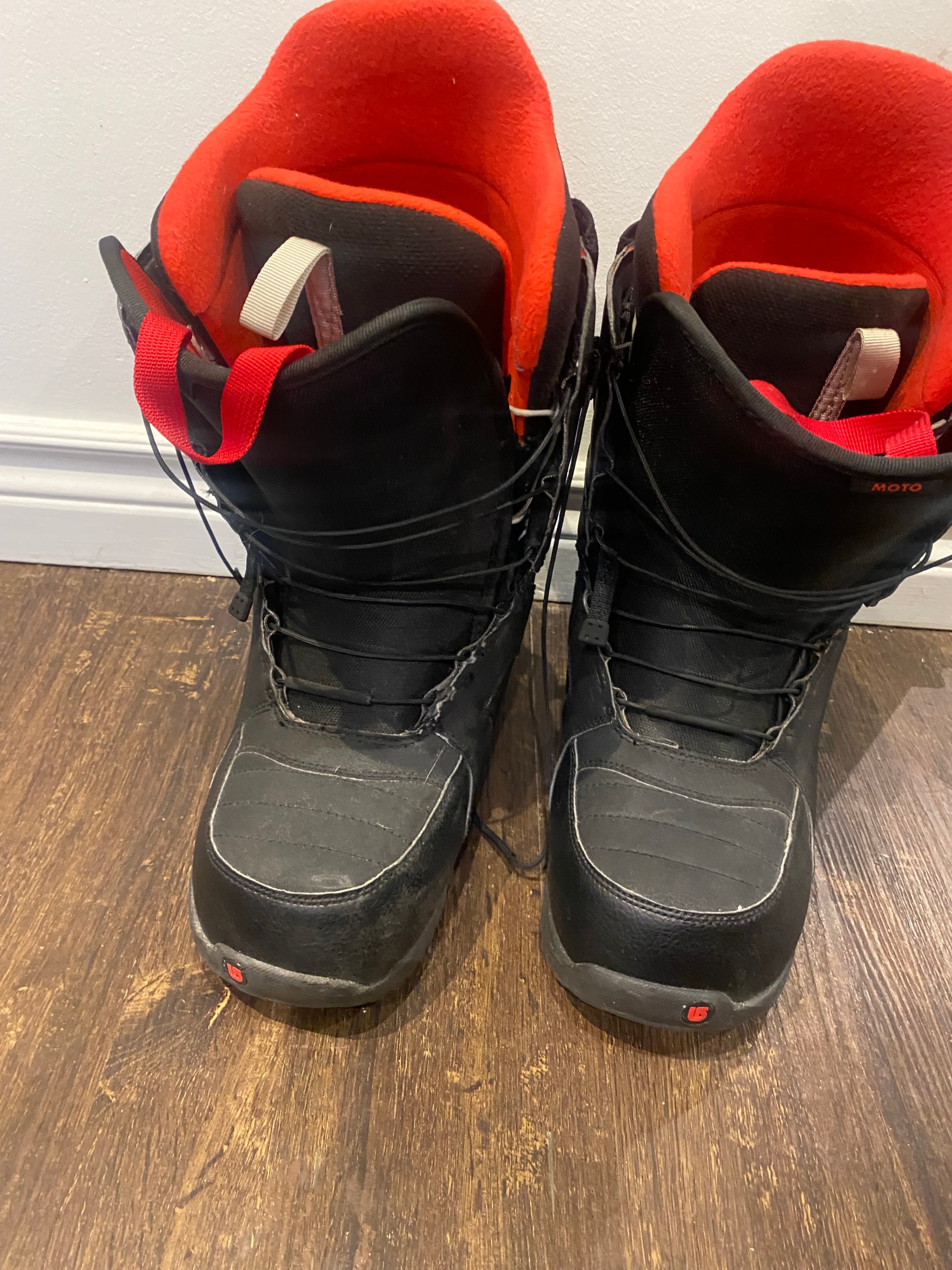 EVOL Snowboard w/ Burton Bindings and Boots - photo 5
