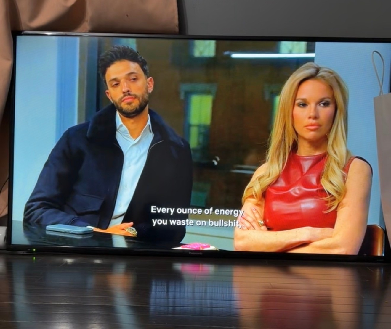 Panasonic TV - 50" with Wallmount stand - photo 2