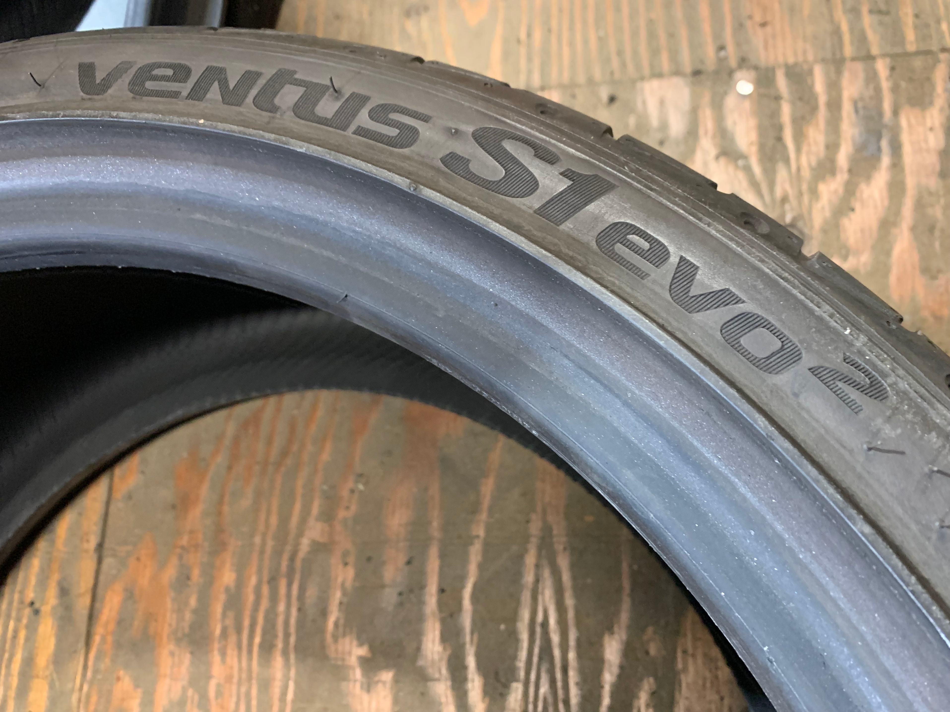 PAIR of 245/35/19 93Y Hankook Ventus S1 Evo 2 with 60% tread - photo 5
