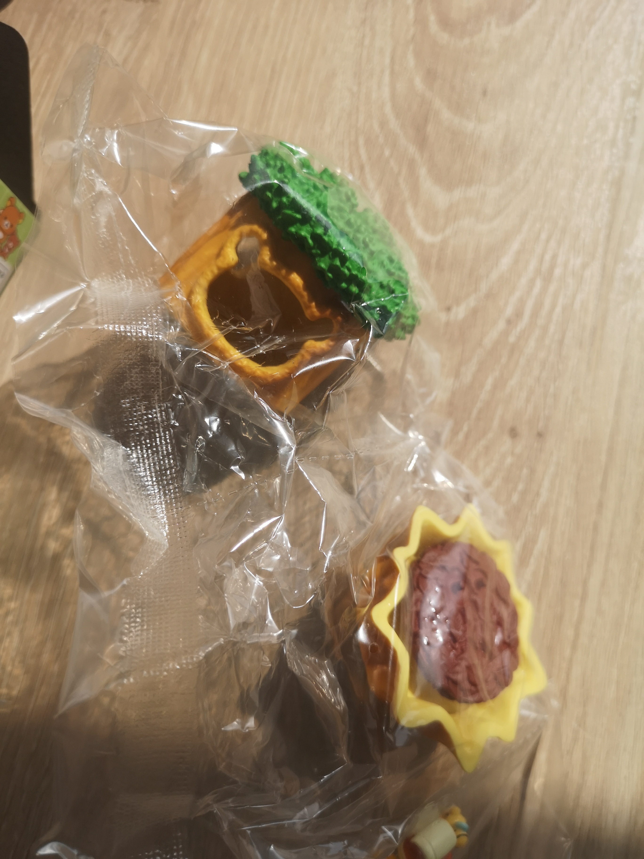 New Rilakkuma Re-Ment Miniature Tree House Set Kiiroitori chick - photo 2