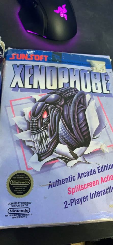 Sunsoft Xenophobe Nintendo Entertainment System Game