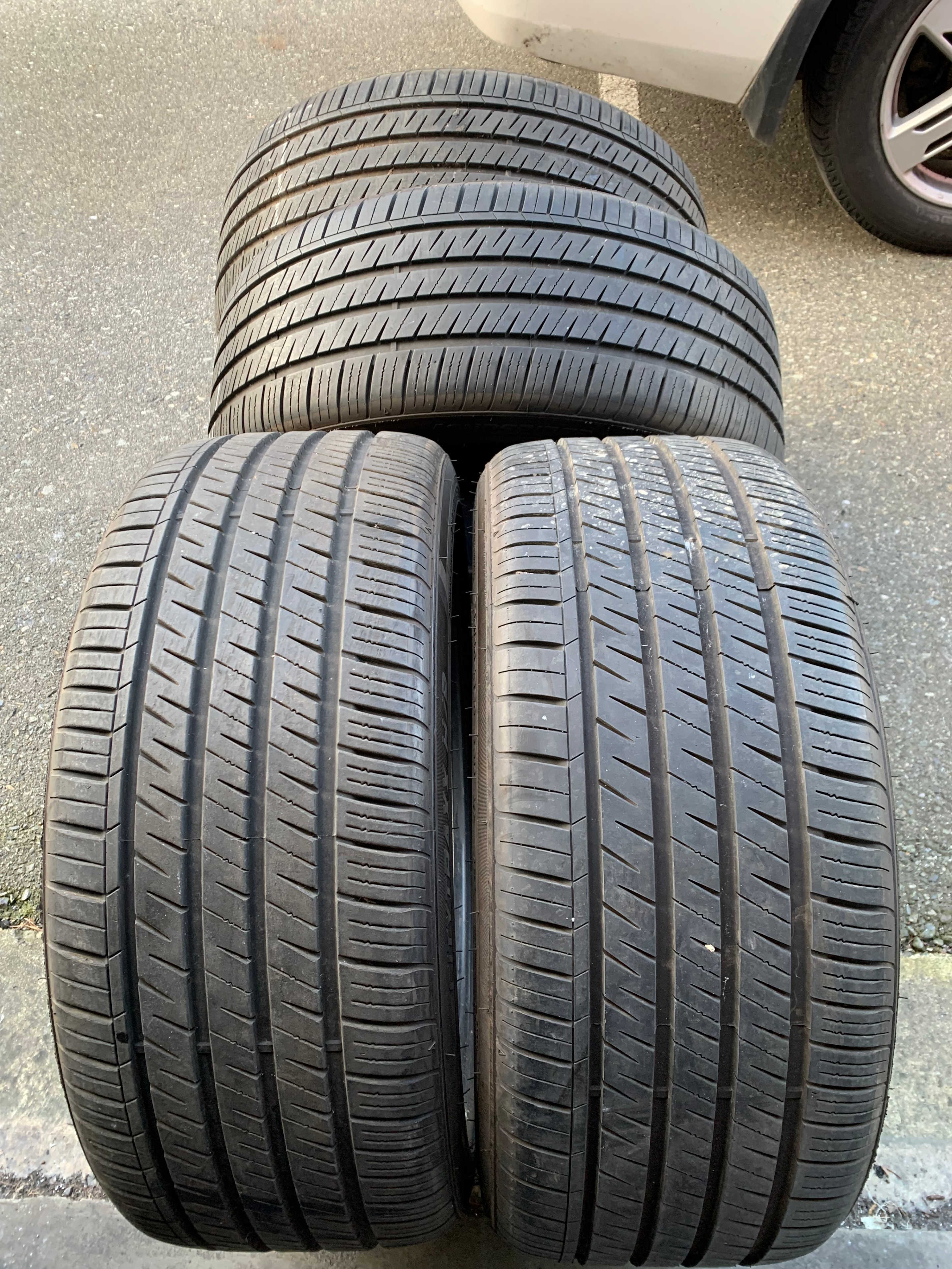 SET of 245/40/20 99W XL M+S LandSpider Citytraxx HP with 80%