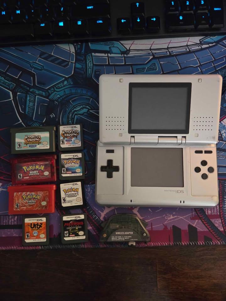 Original Nintendo DS + Games