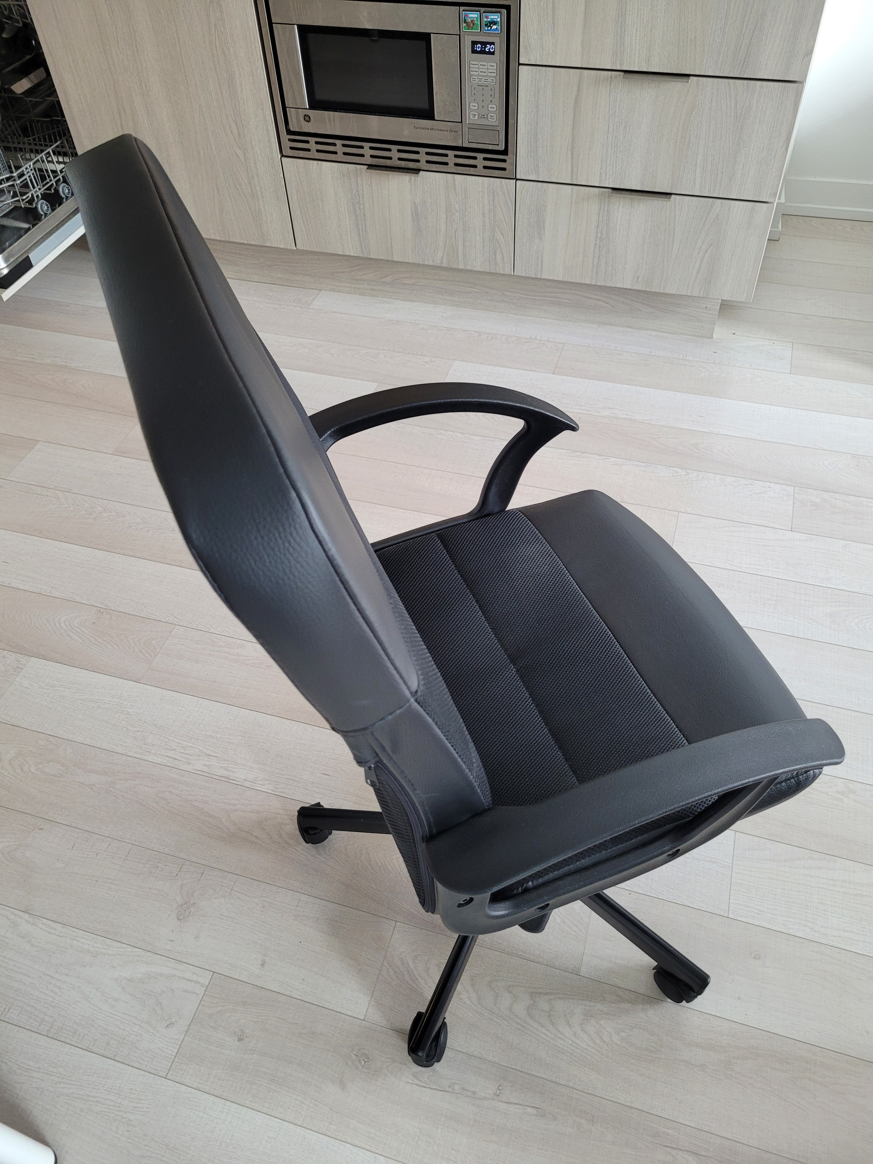 IKEA RENBERGET Swivel chair, Bomstad black
