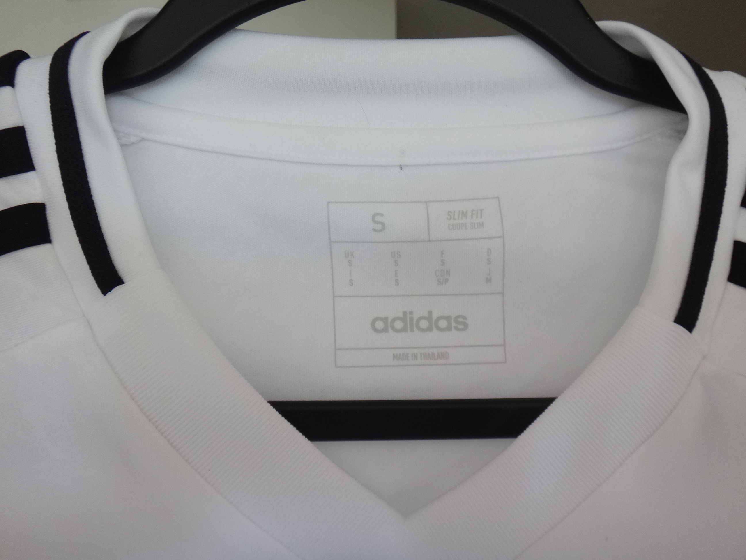 ✅👍🆕adidas Real Madrid Small Slim 2025 Soccer Football Jersey - photo 3