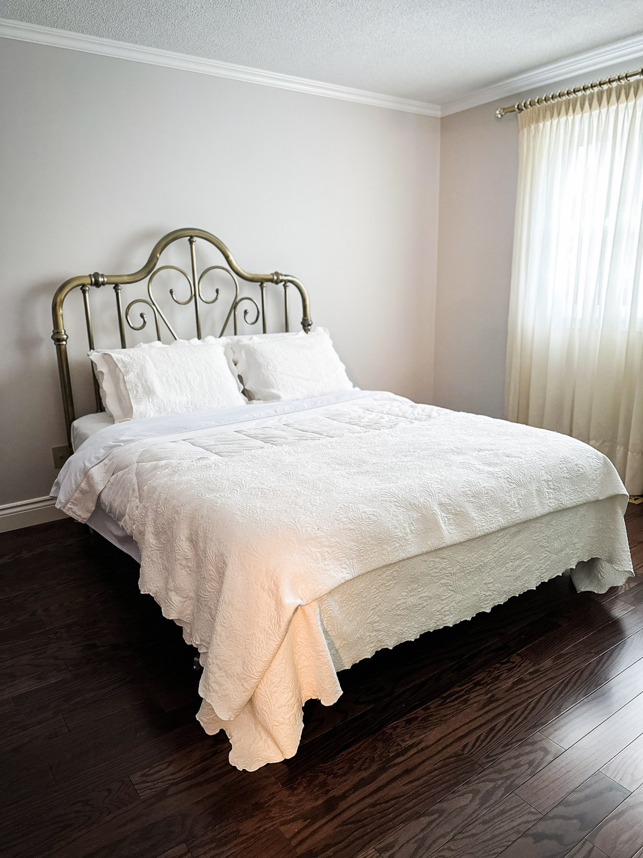 Antique Brass Bed Frame - Queen
