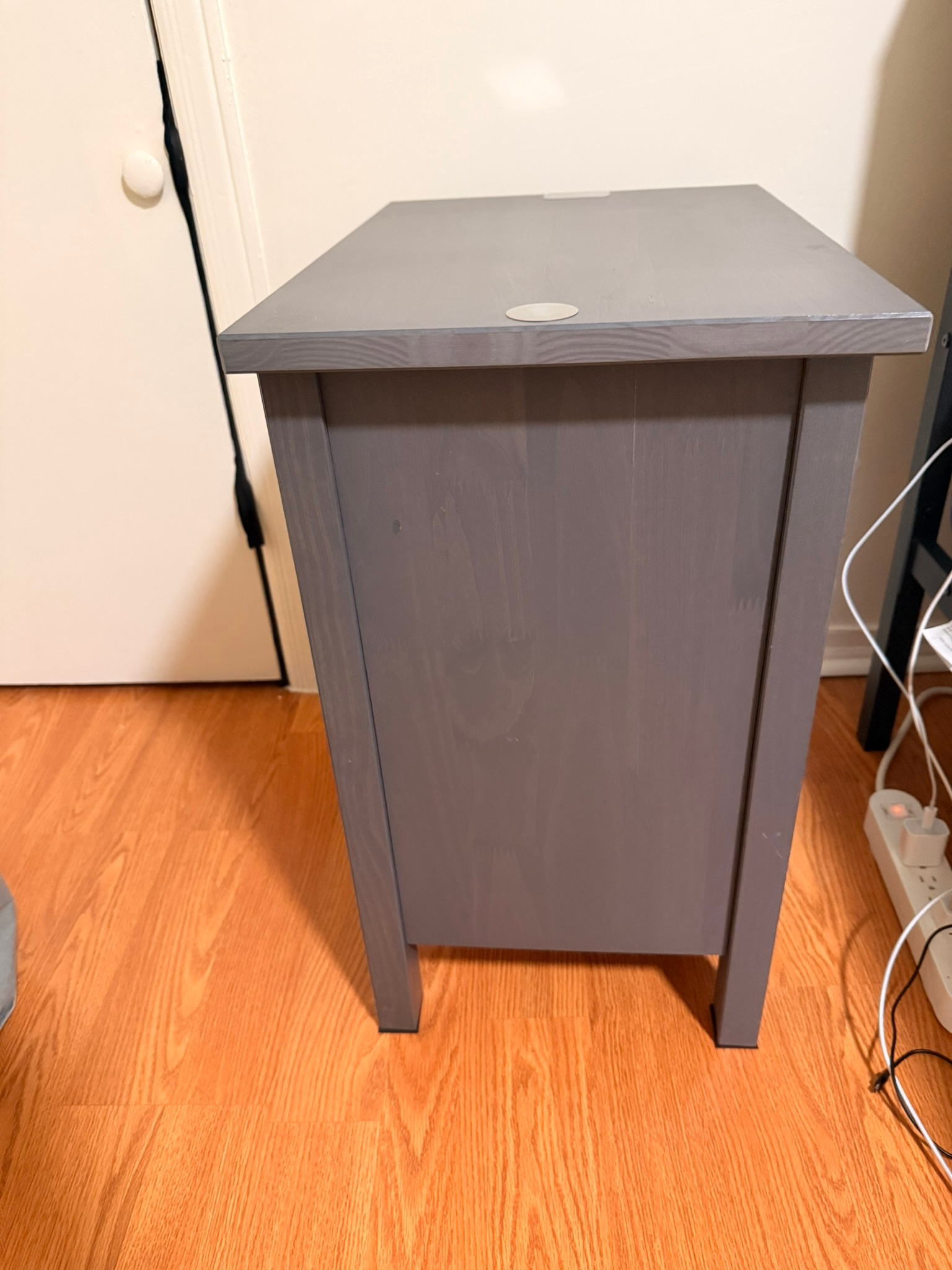 Gray 2-Drawer Nightstand – Excellent Condition - photo 3
