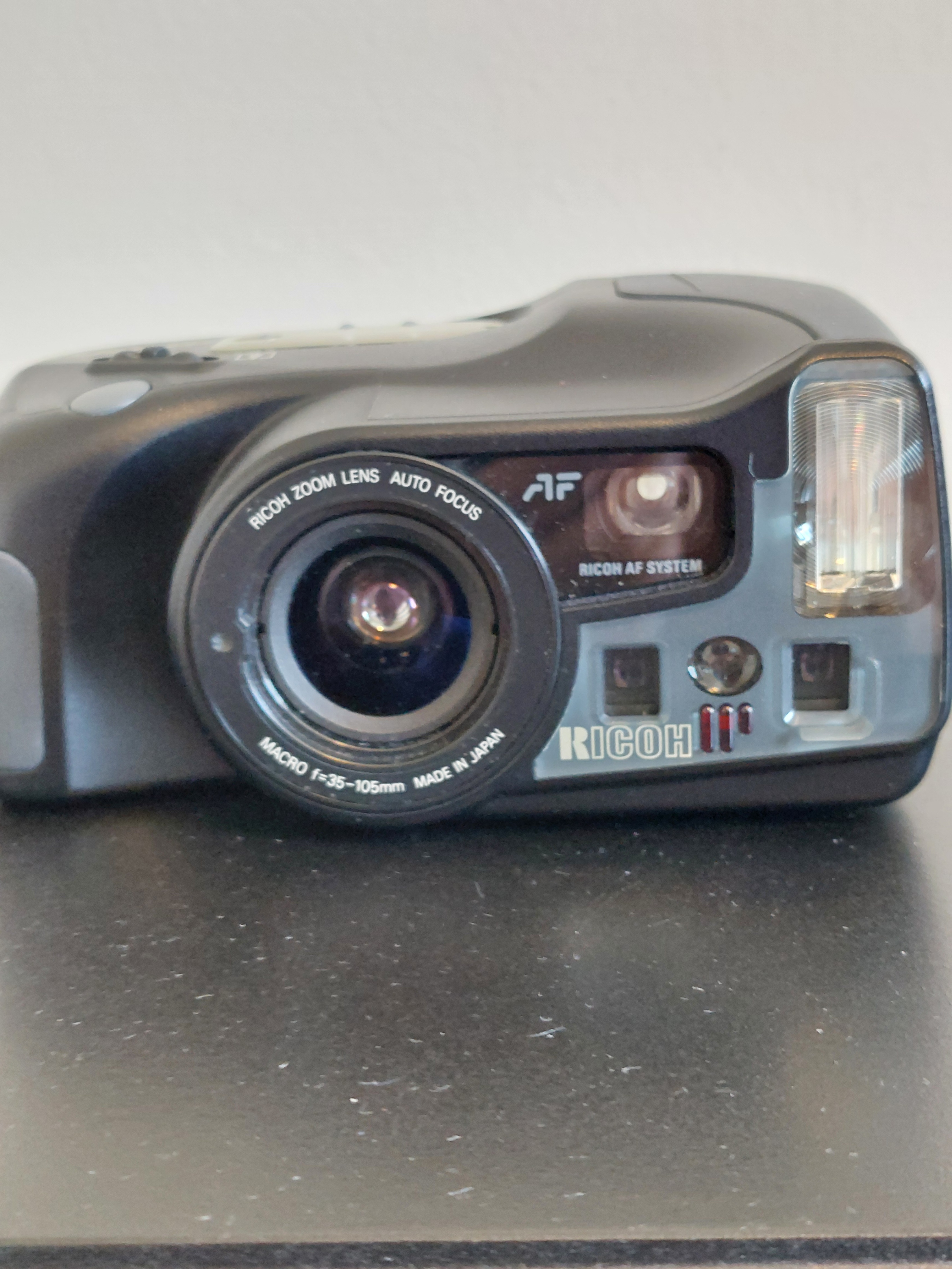 Ricoh Mirai Zoom 3 Camera with Bag and Manual
