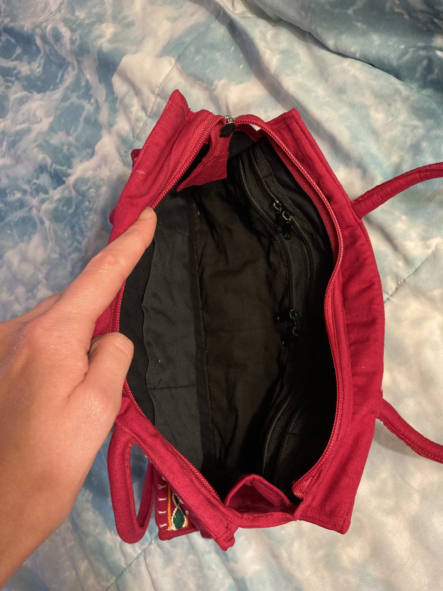Beaded red fabric purse - photo 4
