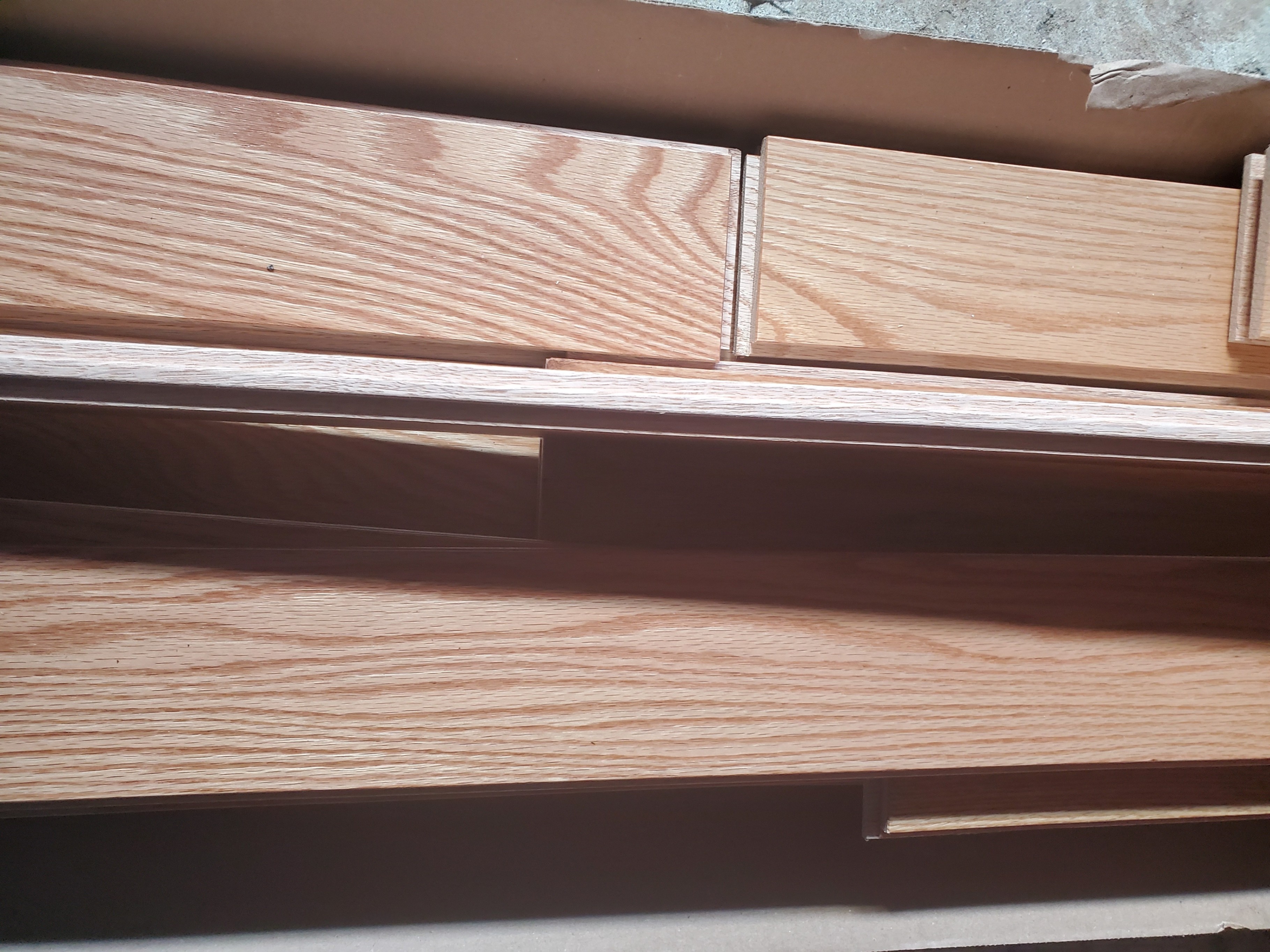 Partial box of 3-1/4" Red Oak tongue & groove Flooring - photo 2
