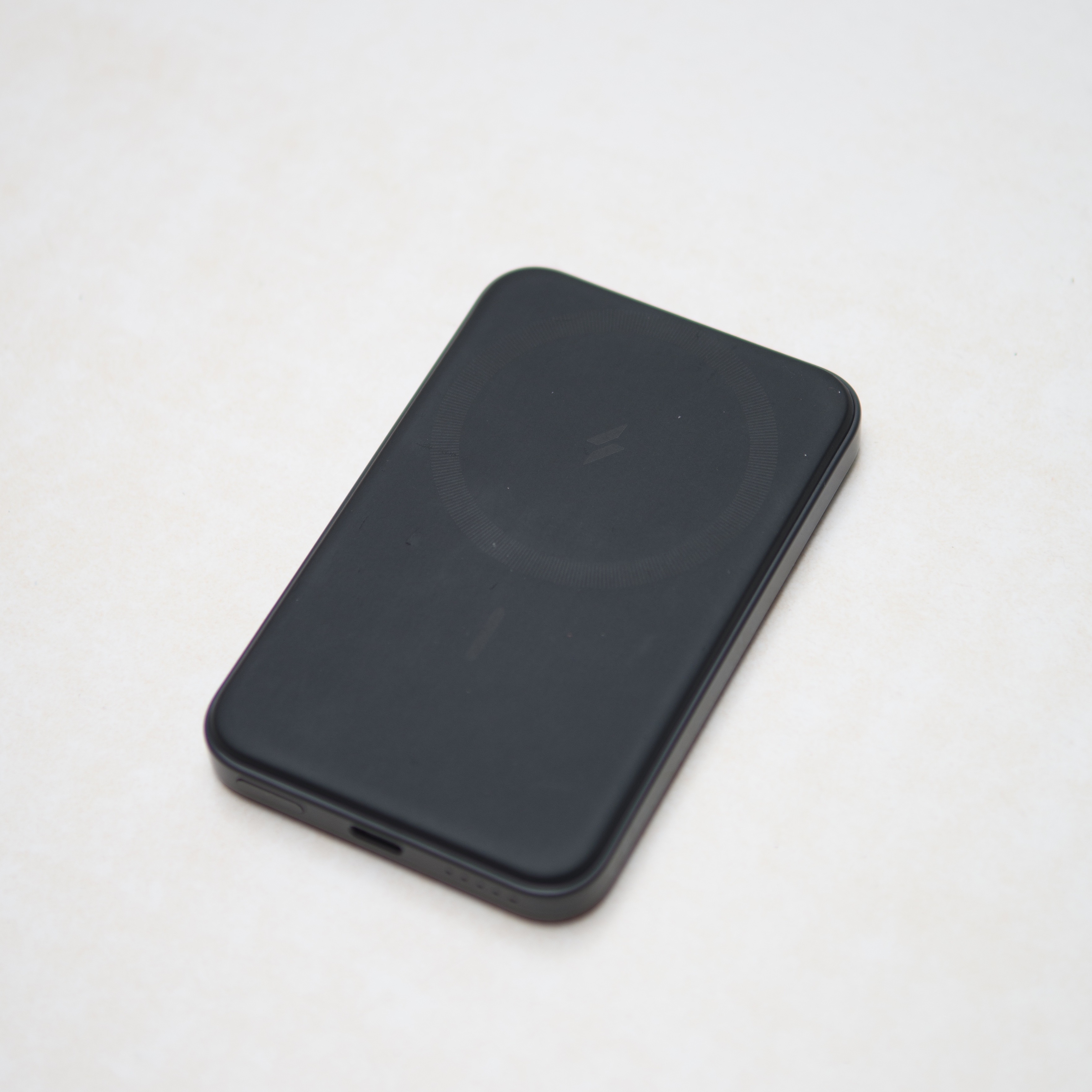 Anker 621 MagGo MagSafe Power Bank - photo 4