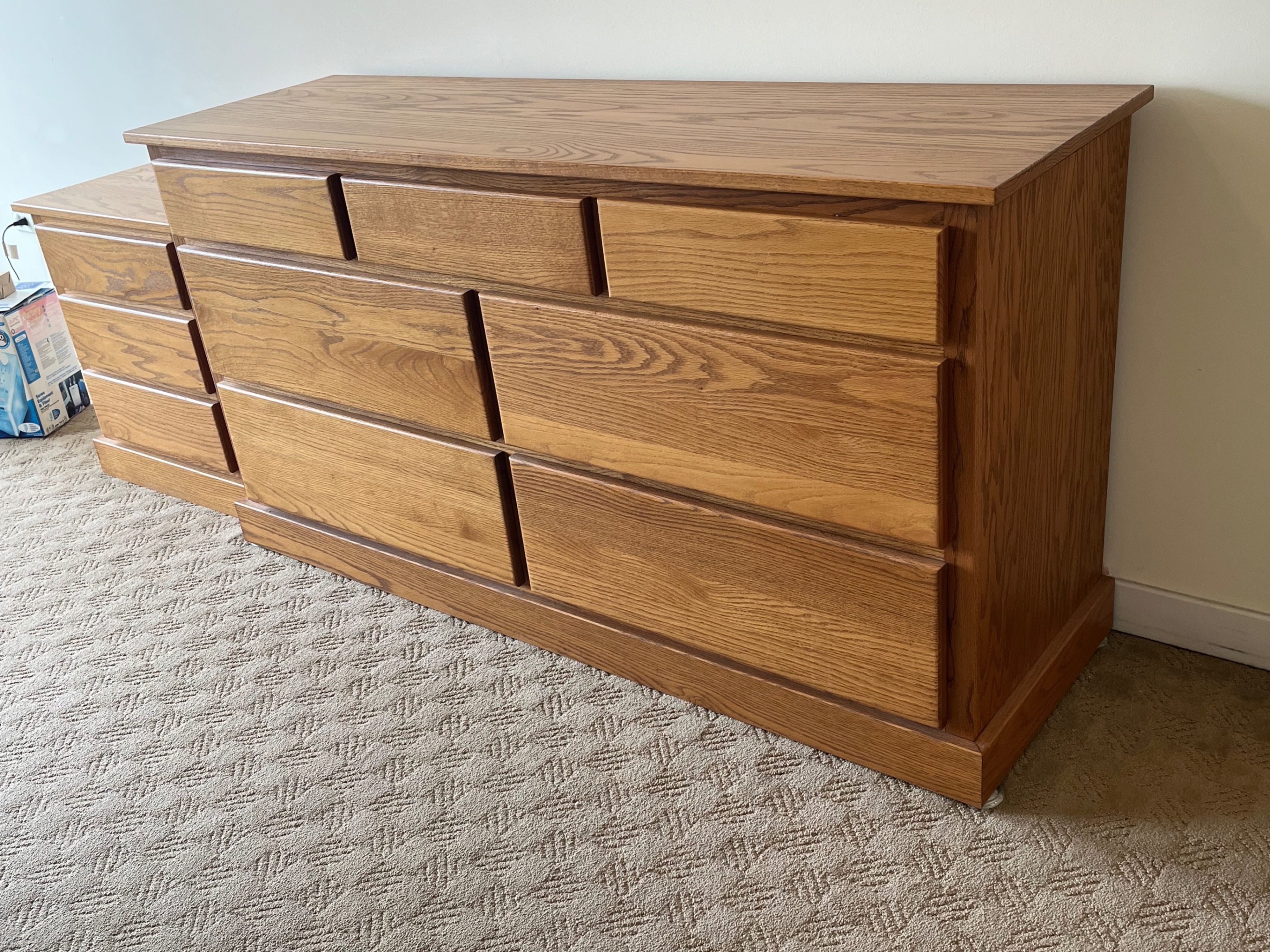 Solid Red Oak 6-Piece Bedroom Set - photo 3