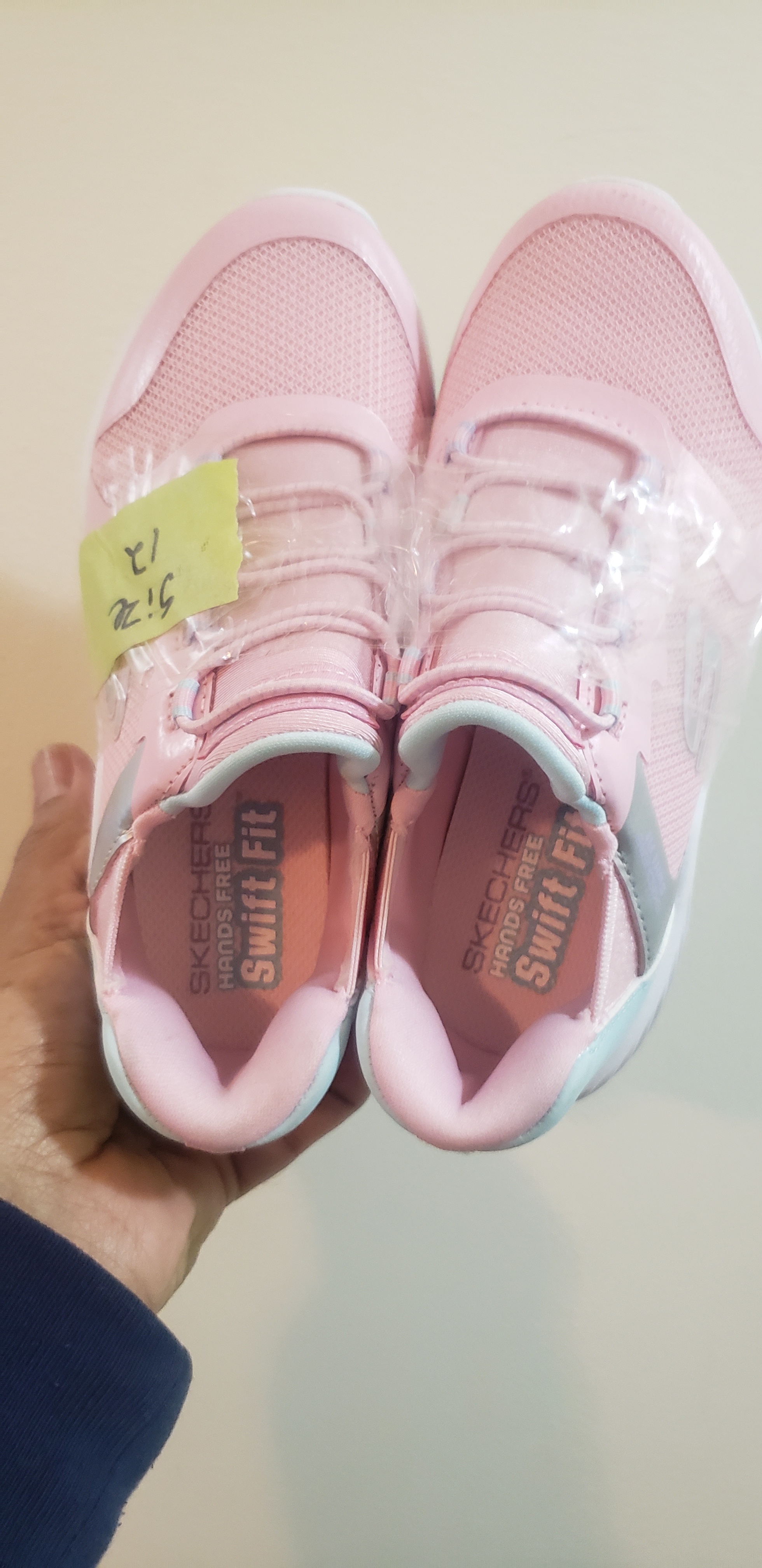 👟 SKECHERS GIRLS PINK SWIFT FIT SHOES SIZE 12 👟 - photo 2