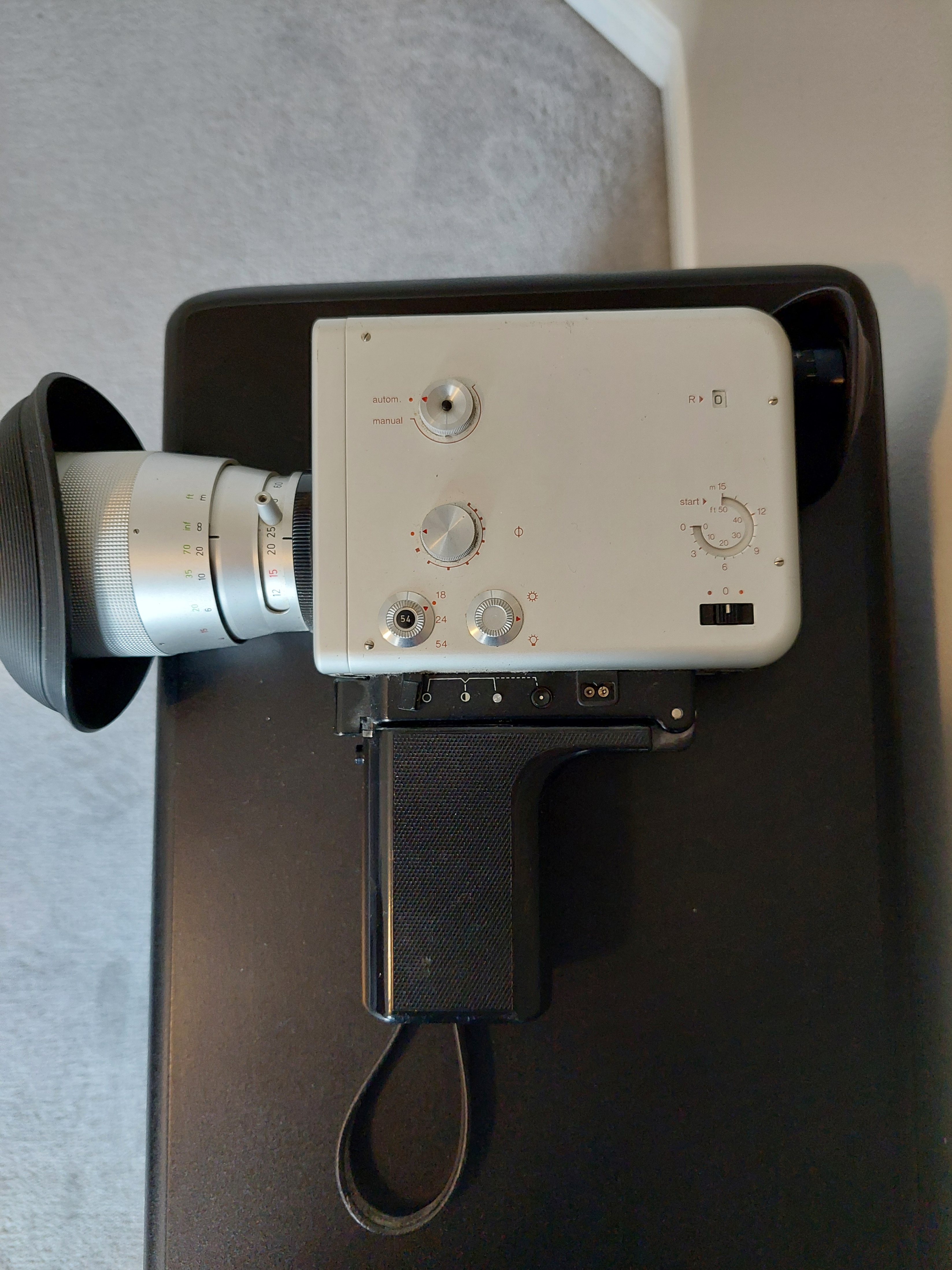 Nizo S800 Super 8 Movie Camera - Vintage