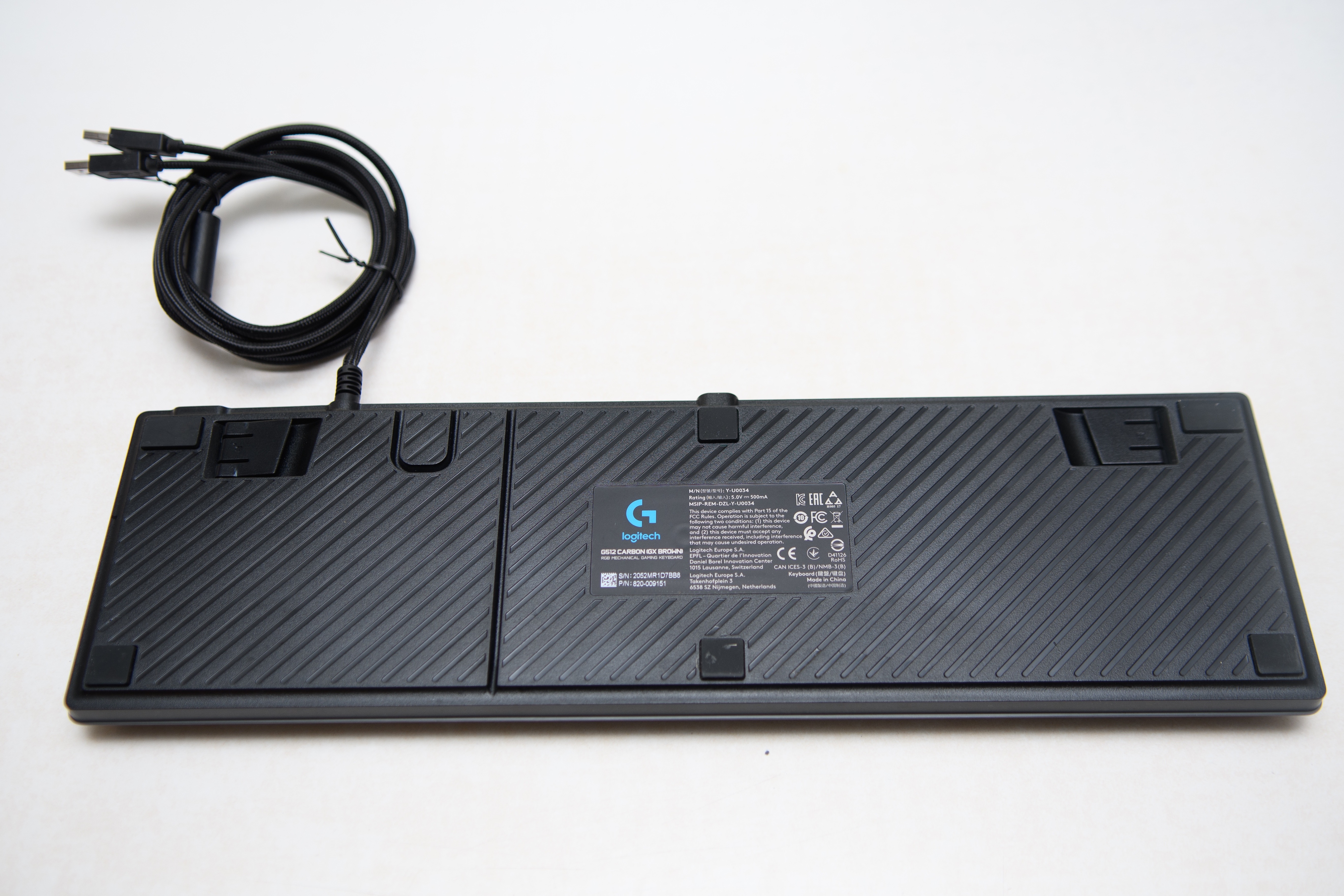 Damaged Logitech G512 Carbon - photo 5