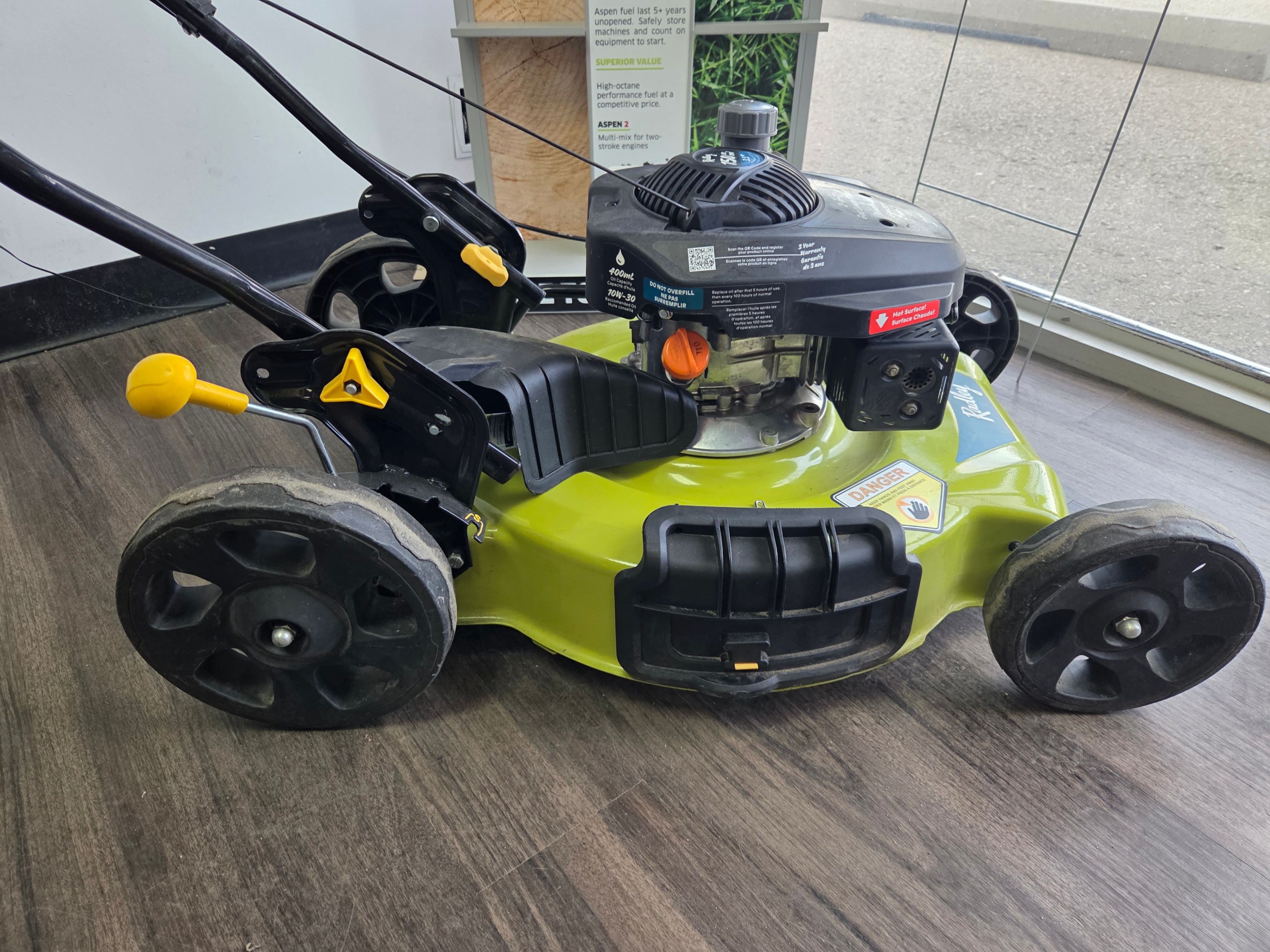 For Sale: Radley 2-in-1 Lawn Mower, 21" Blade  $150 OBO! - photo 3