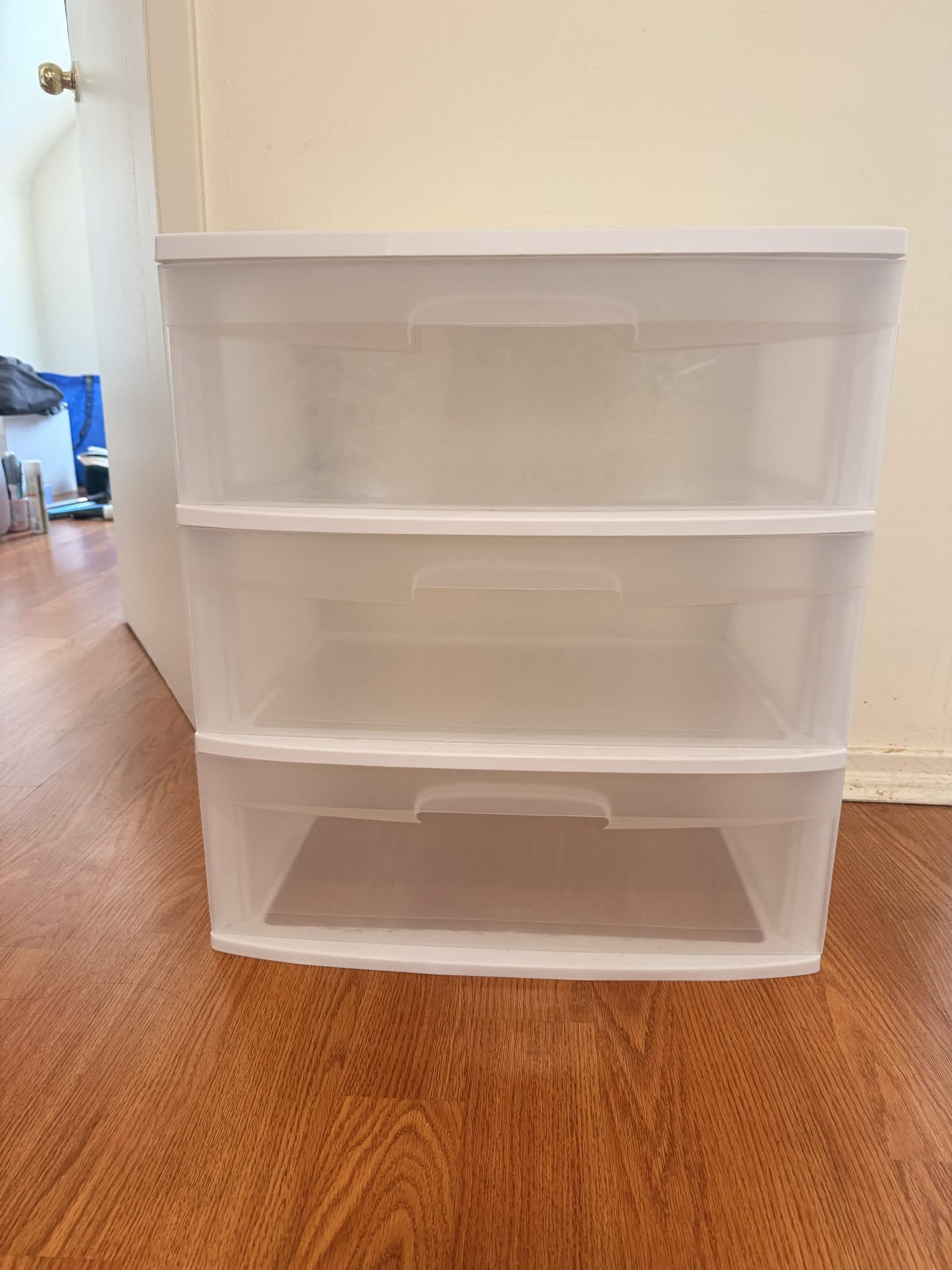 3-drawer plastic storage organizer