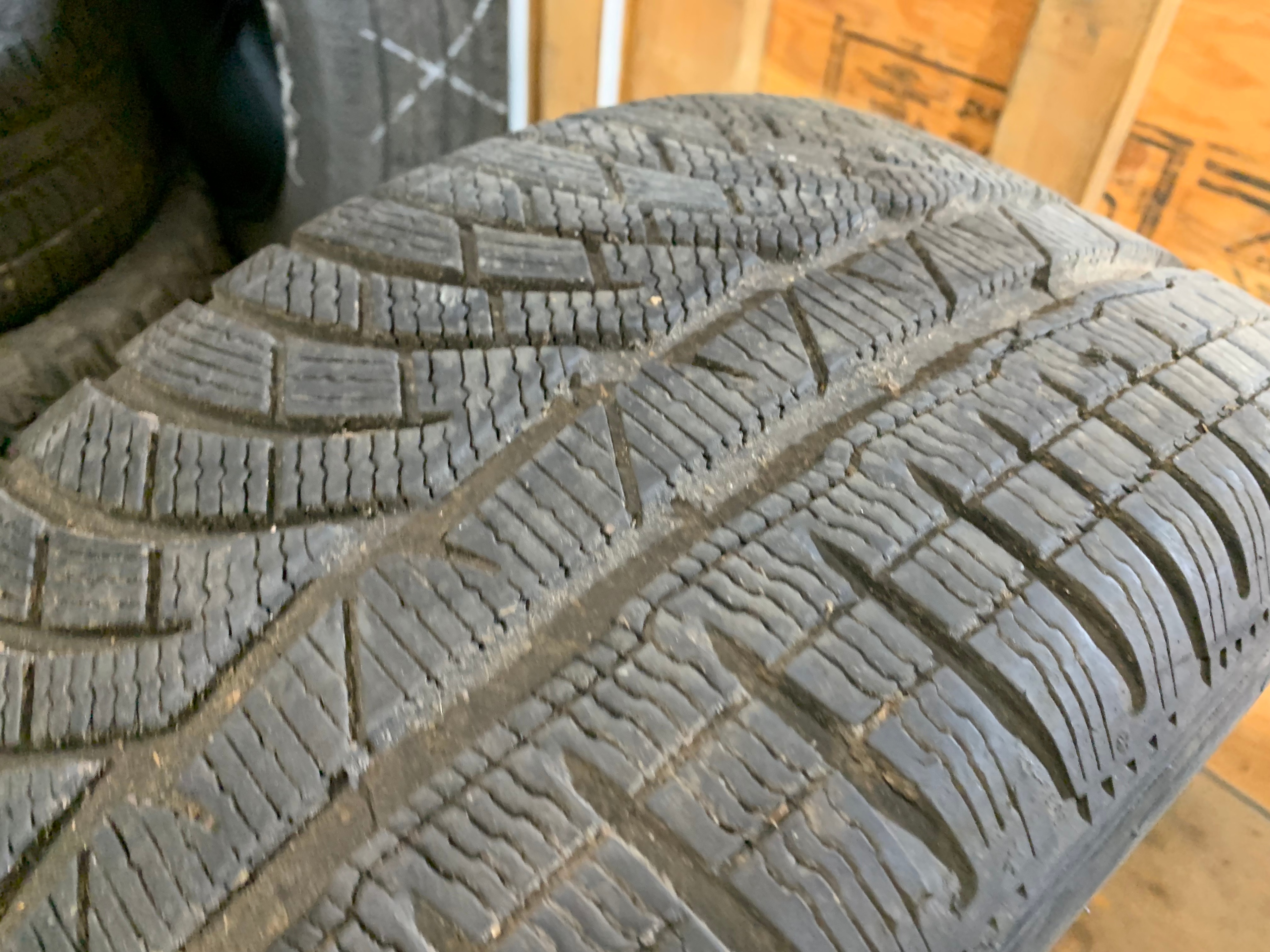 1 X single 245/45/18 Michelin Pilot Alpin PA4 MOE ZP with 80% - photo 4
