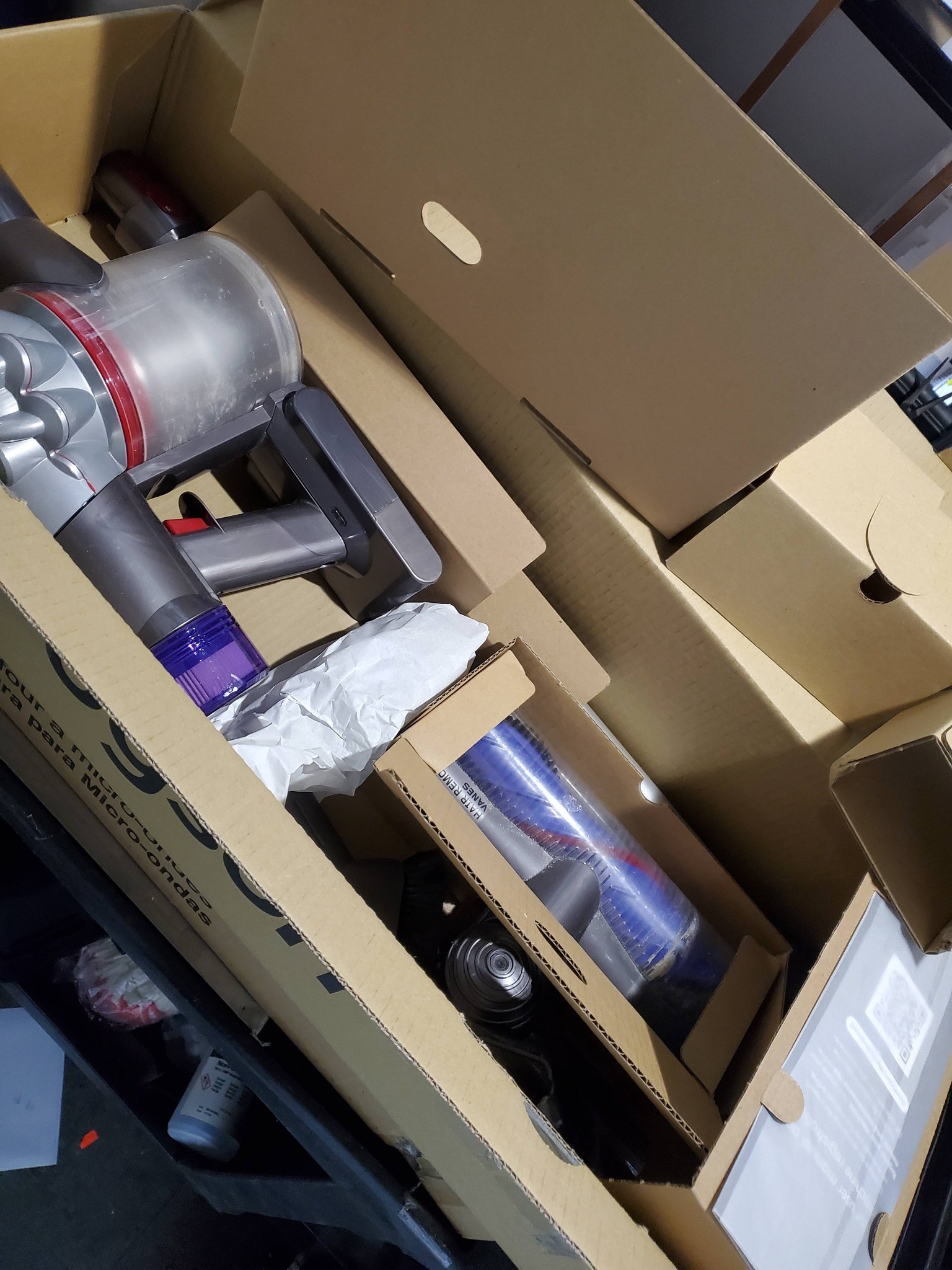 Dyson V7 Advanced Cordless Vacuum - photo 5