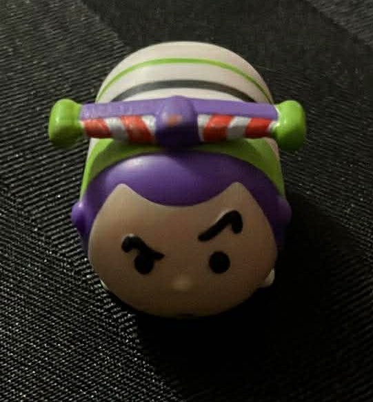 Disney Tsum Tsum Vinyl Buzz Lightyear Figure - 1 Inch