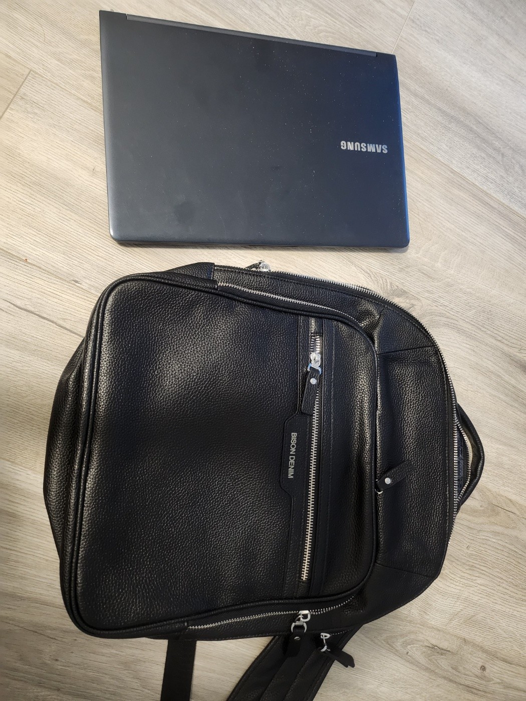 Genuine leather backpack - photo 3