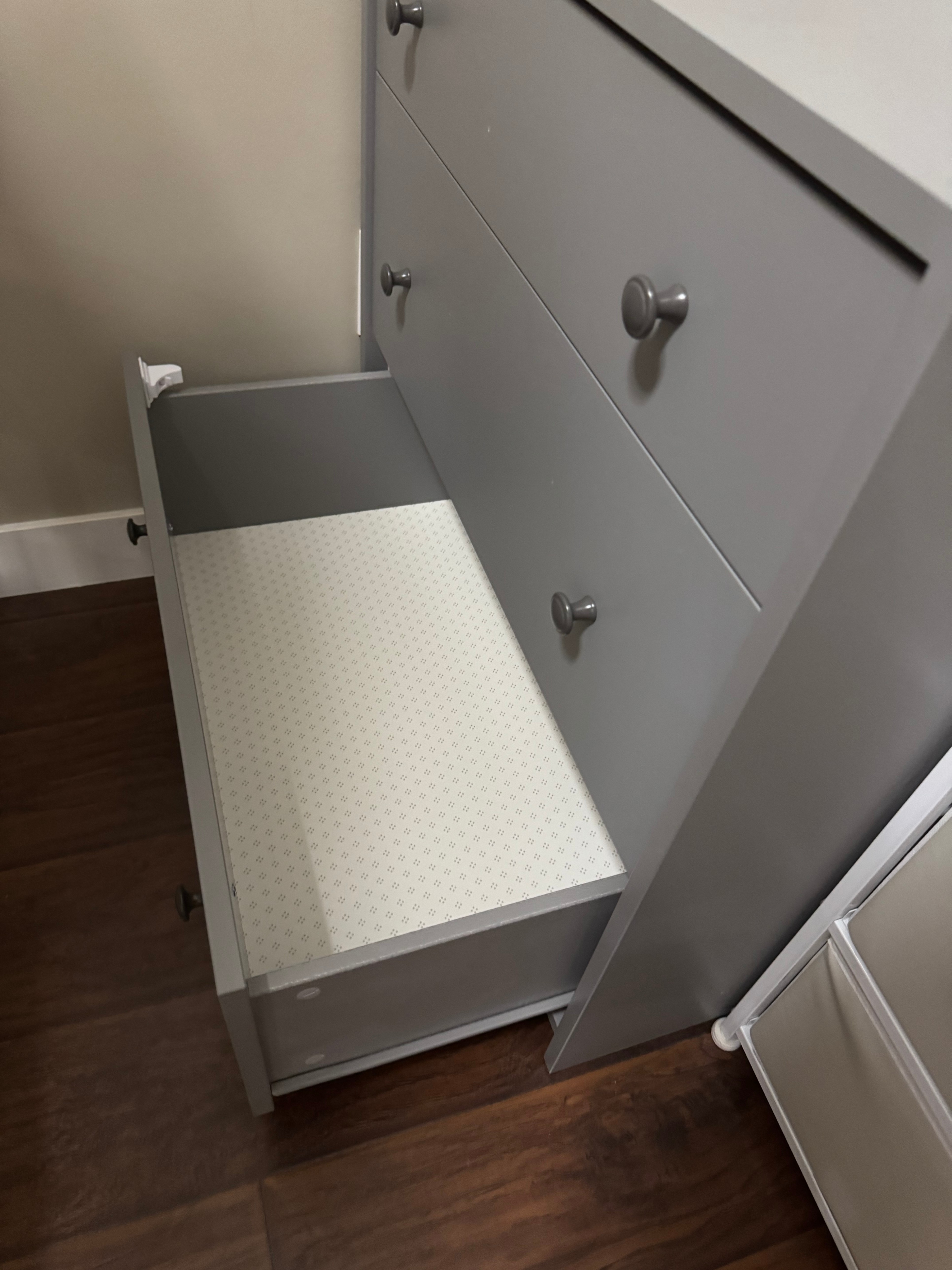 SELLING IKEA HAUGA DRESSER - photo 4