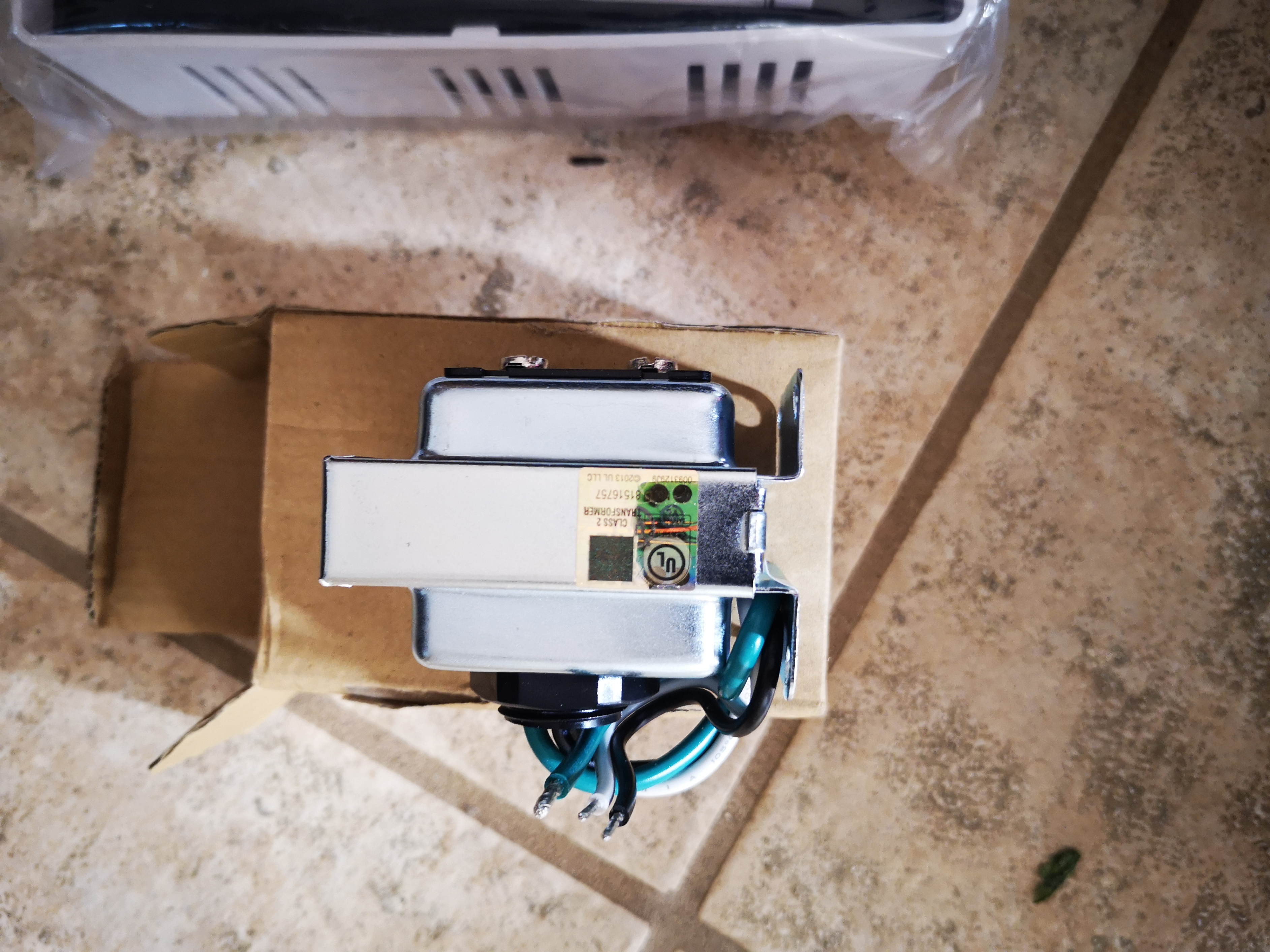 Heath Zenith Wired Doorbell Kit, New in Box - photo 4