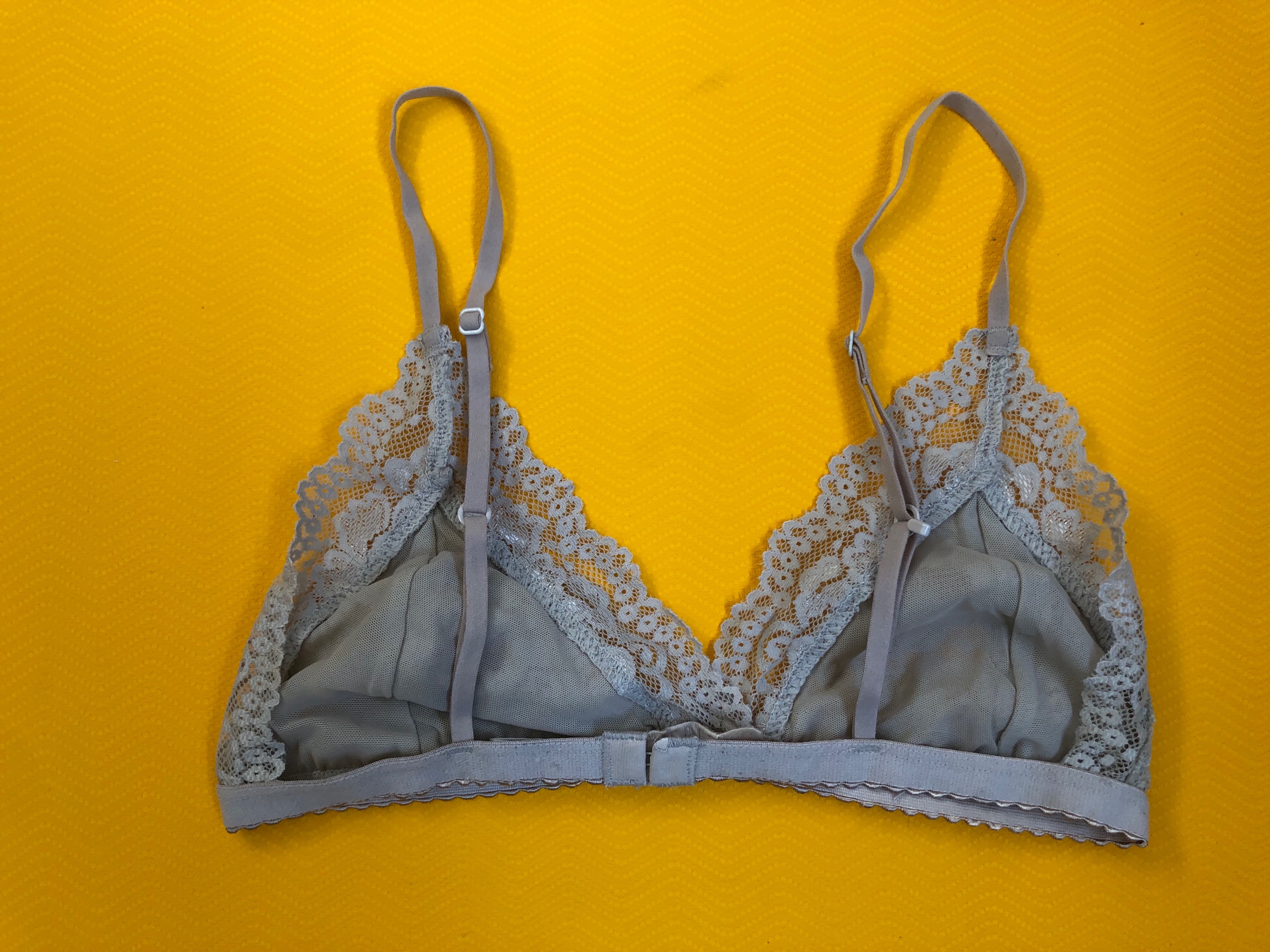 Aritzia Talula Monterey Lace Bralettes (original) - photo 4