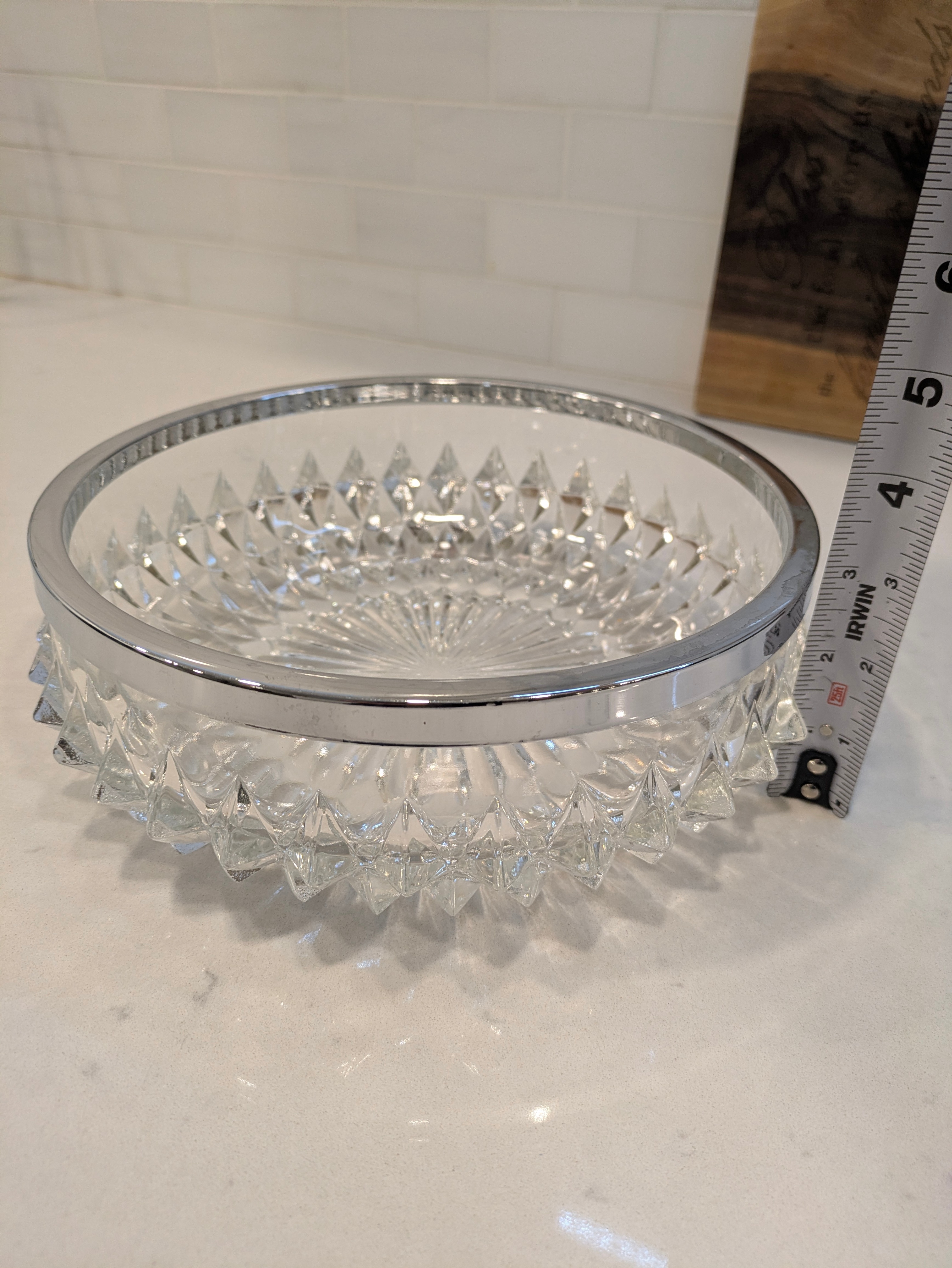 Glass Bowl with chrome Rim - 8.5 inch diameter - photo 3