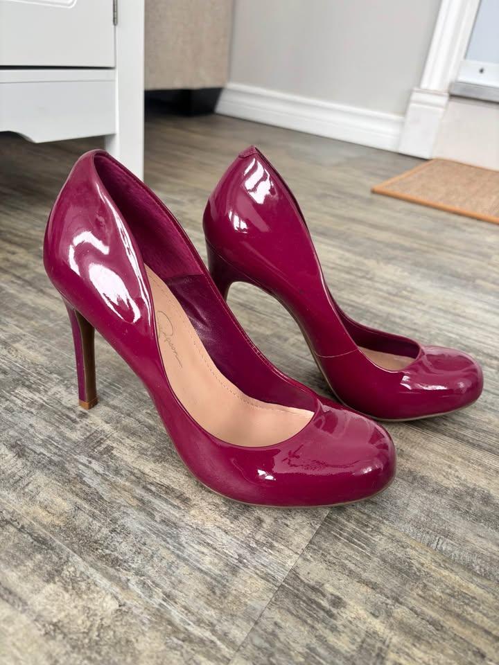 Beautiful size 8 high heels - photo 2