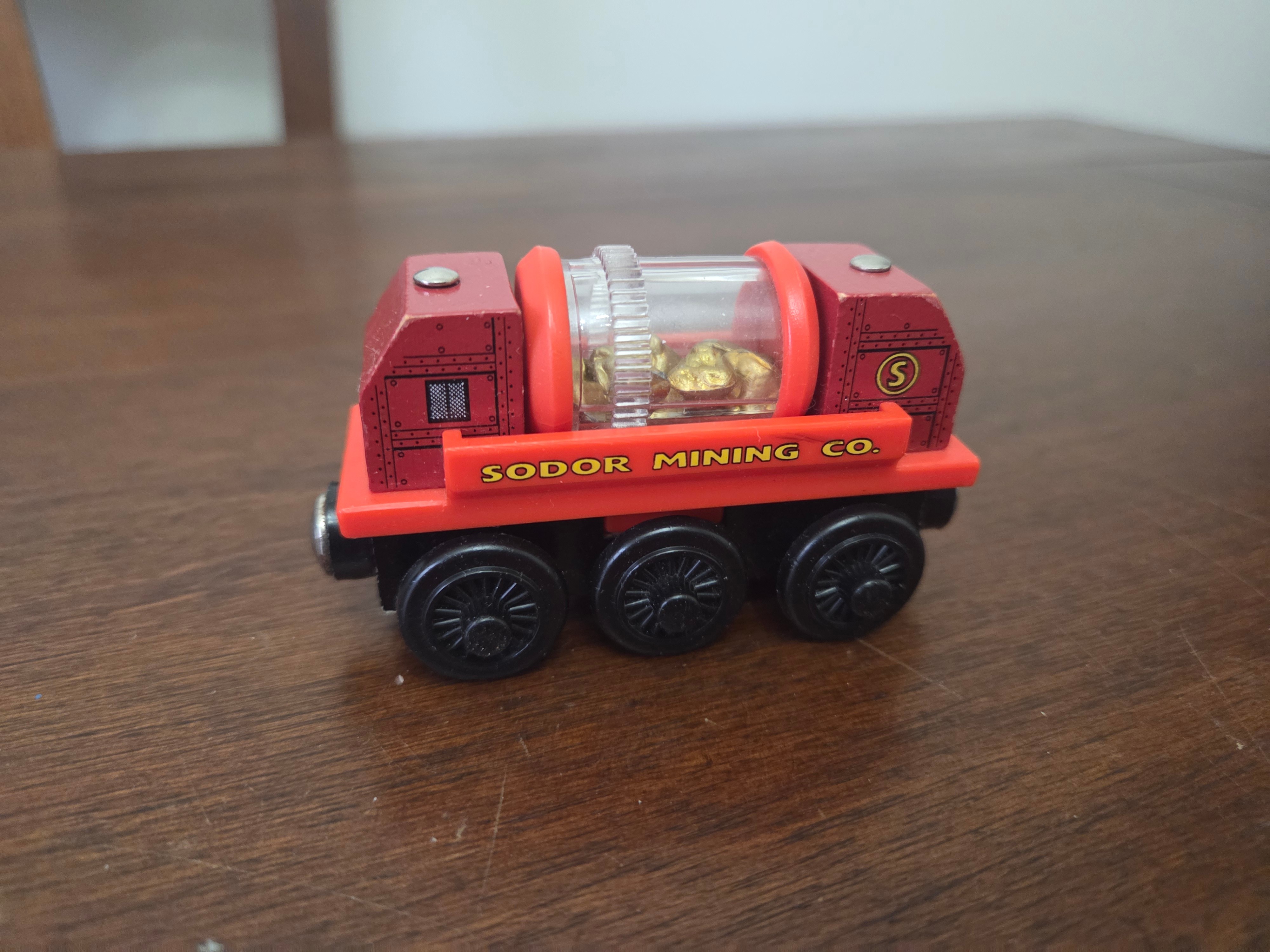 Gold Sifting Car from Thomas & Friends