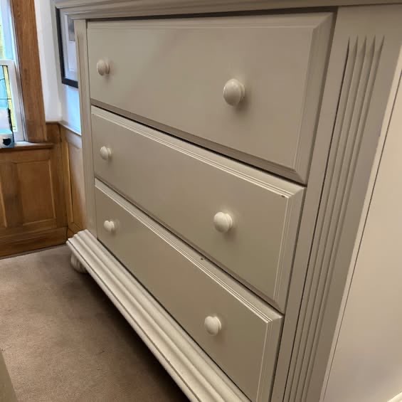 Muniré White Dresser - photo 2