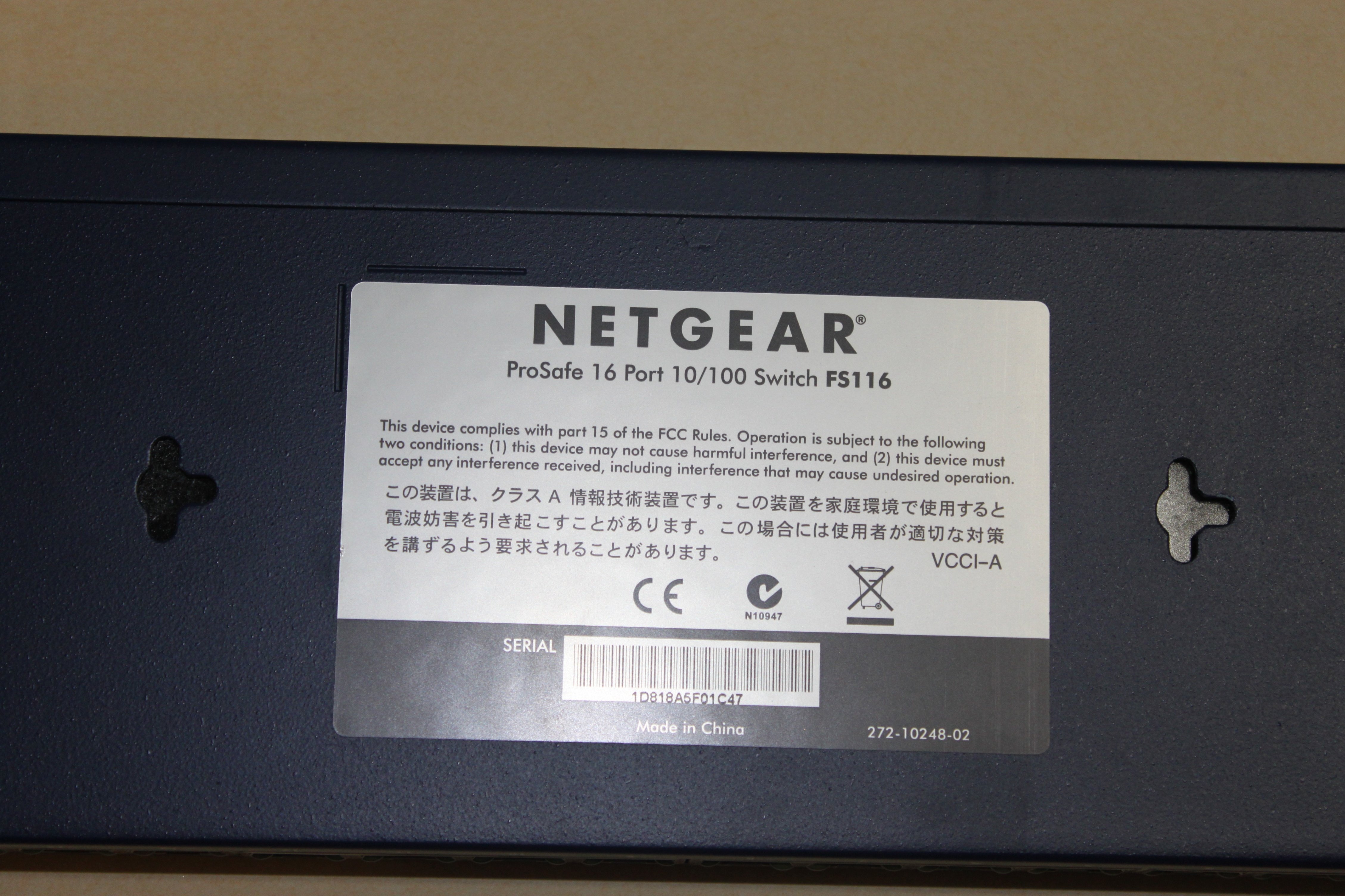 Netgear ProSafe 16 port 10/100 Switch FS116 - photo 3
