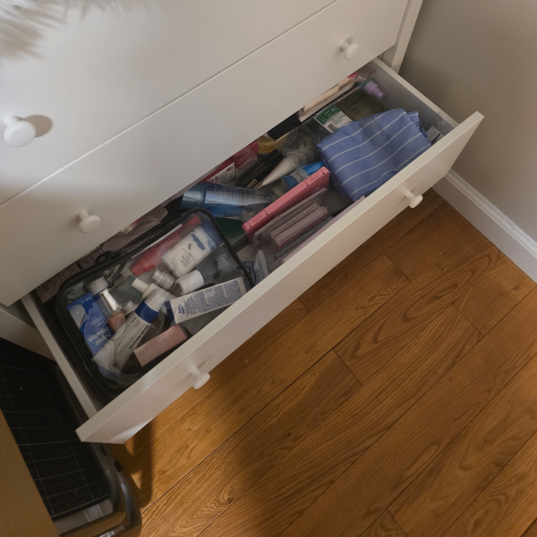 IKEA dresser - MUST GO THIS WEEKEND - photo 3
