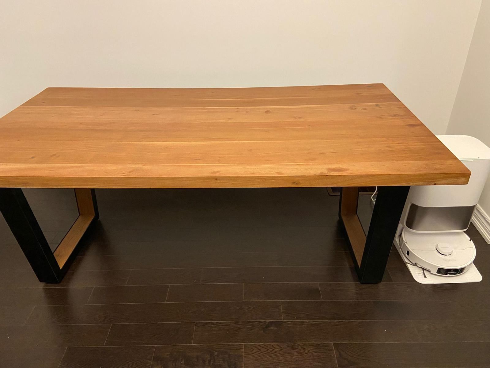 Solid Wood Dining Table – Modern Rustic Look