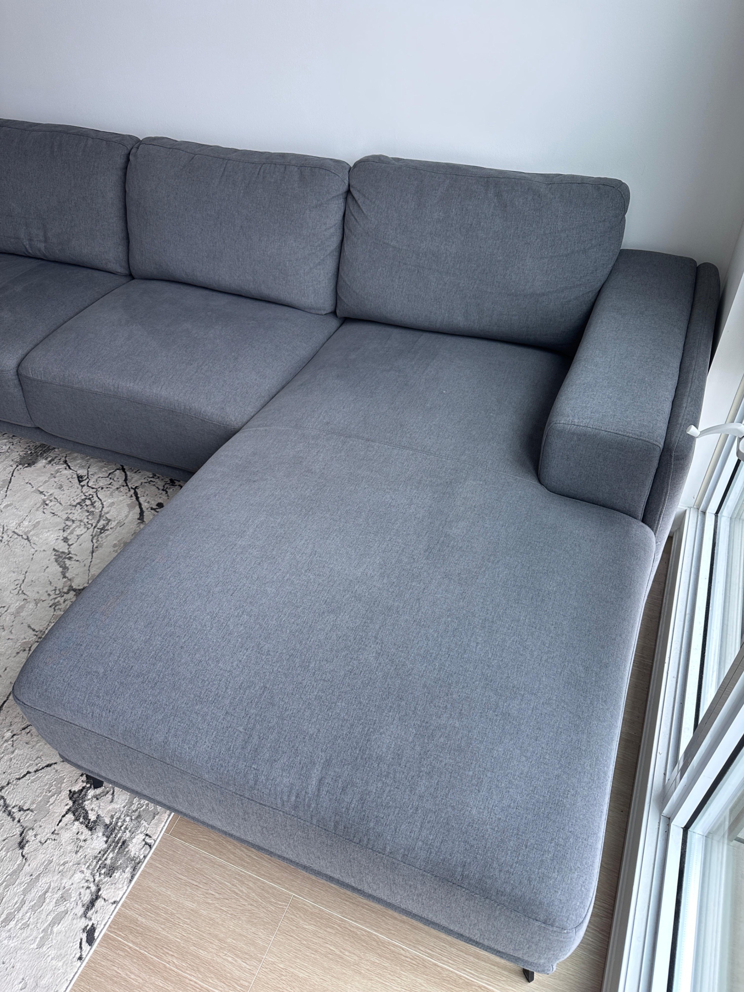 Large sectional sofa - photo 3