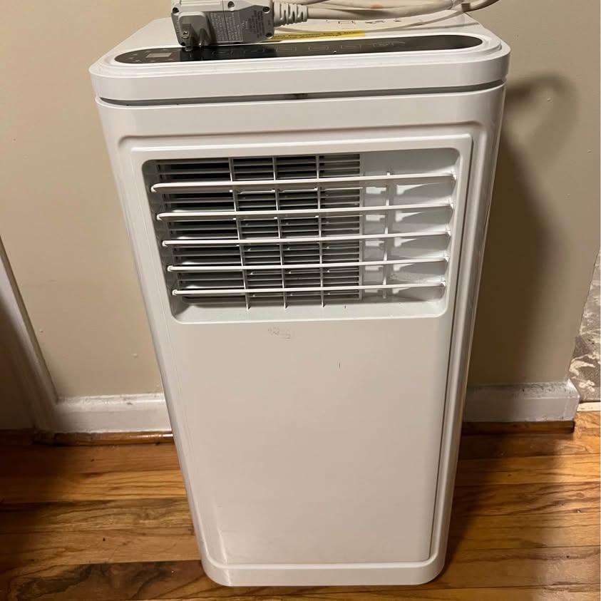 Joy Pebble Portable Air Conditioner 8000 BTU