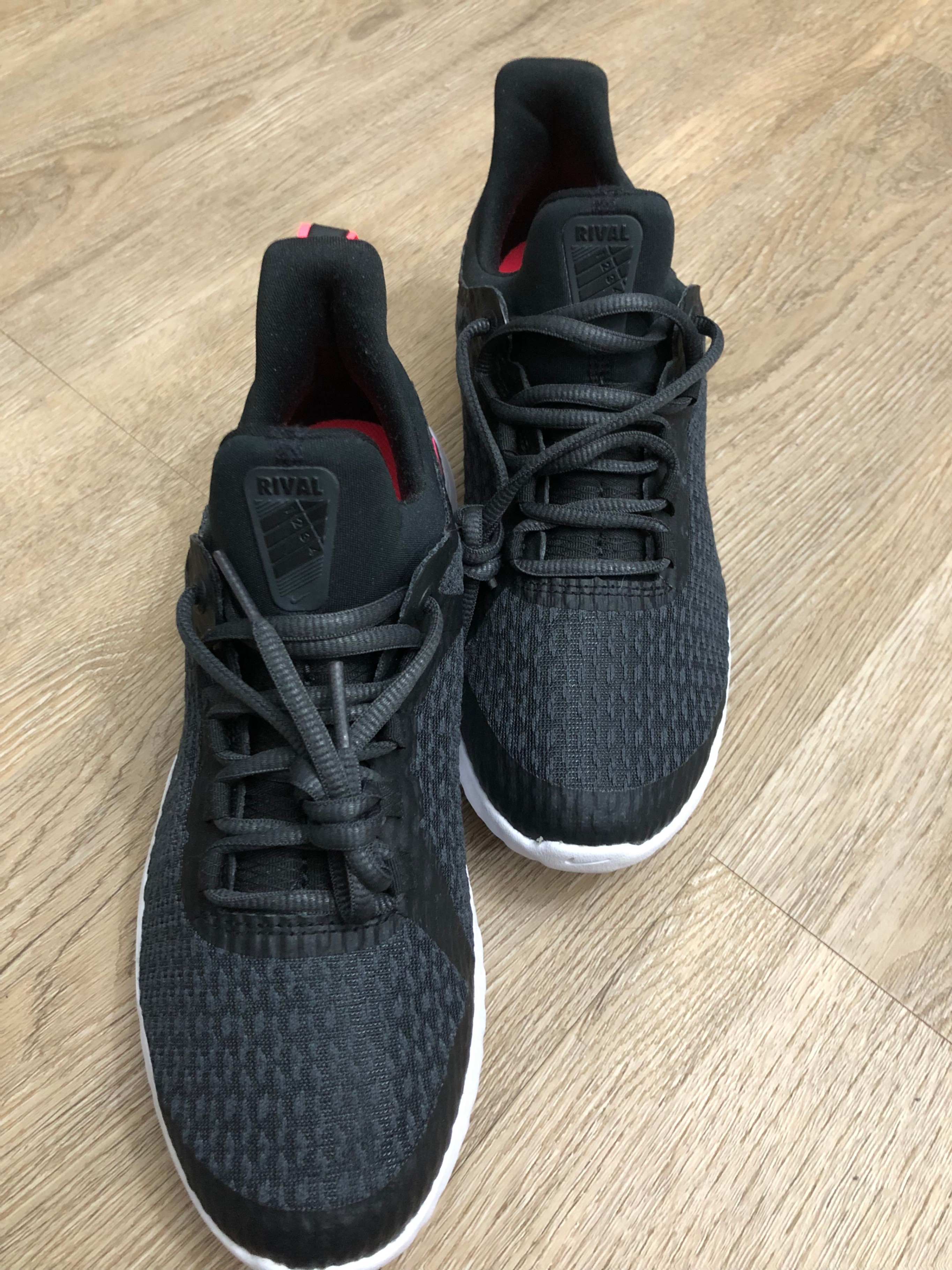 Brand New !Nike Girl's Renew Rival Running Shoes - photo 2
