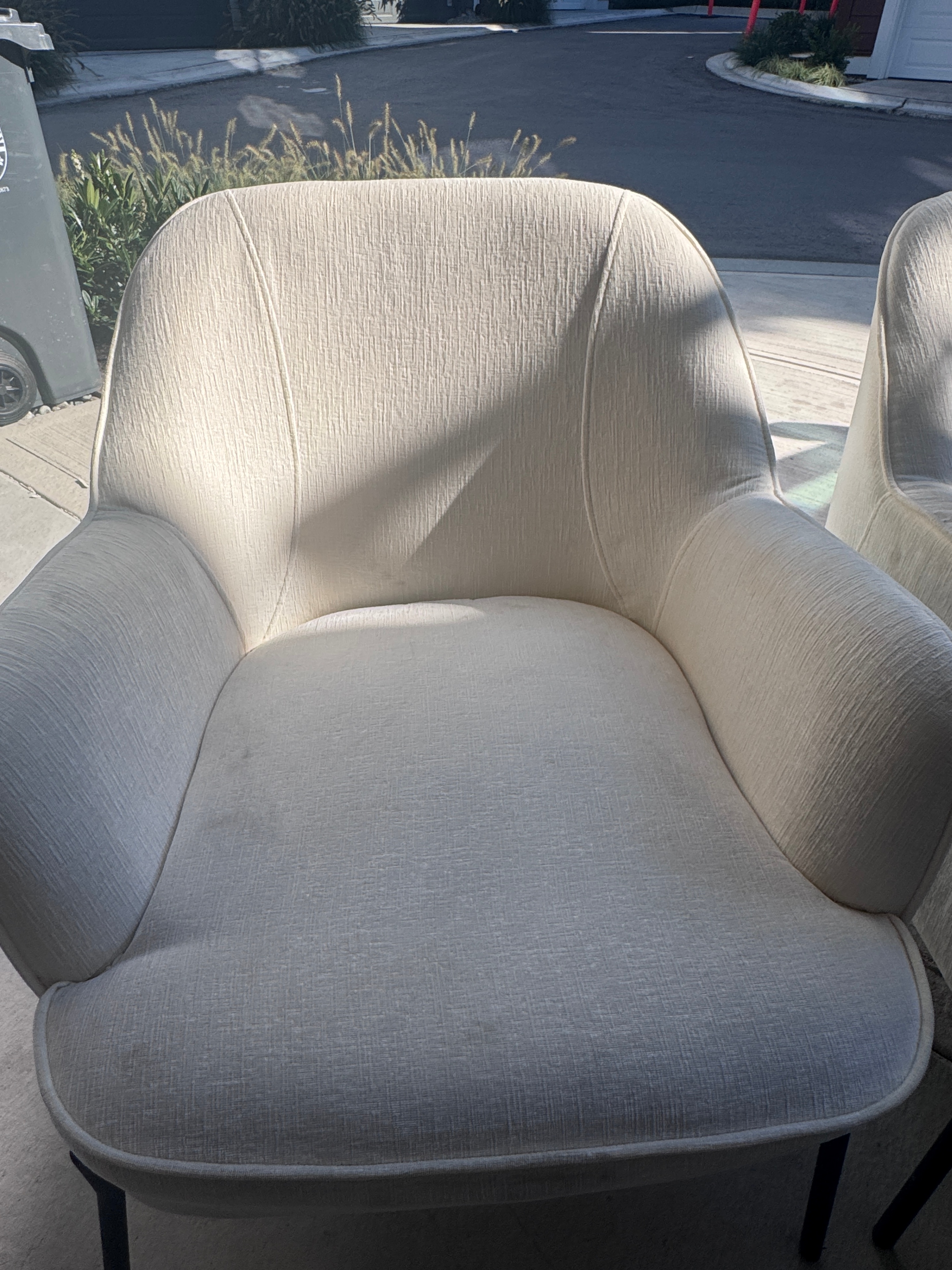 Modern Living Room Chairs (Set of 2) - photo 2
