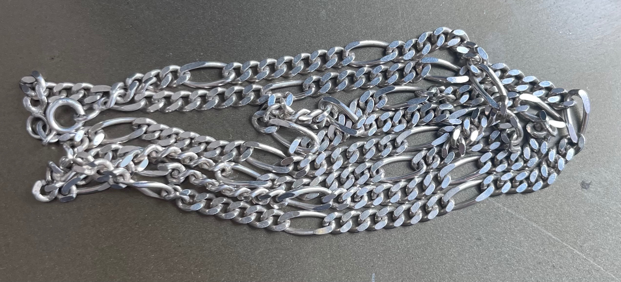 Heavy 31" Vintage Italian Sterling Silver Figaro Chain – 28g - photo 2