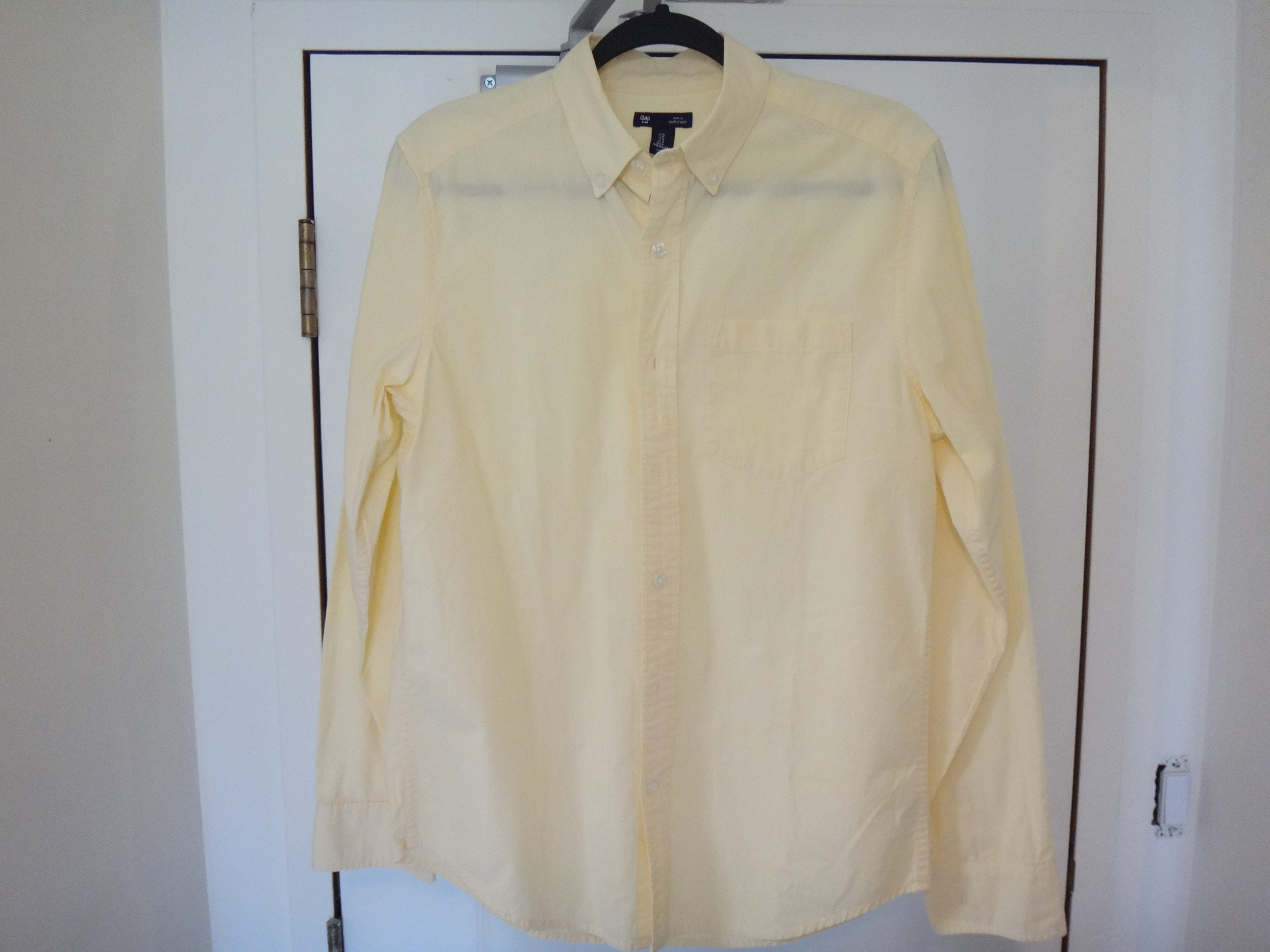 ✅♻️Gap Men's Small Slim Fit Pale Pastel Yellow Shirt - photo 3